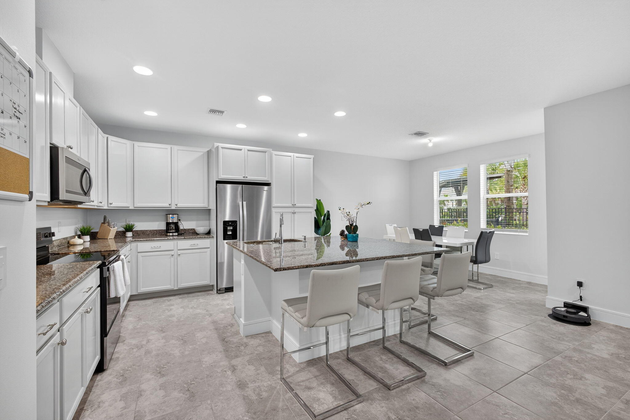 16131 Oakview Drive — photo