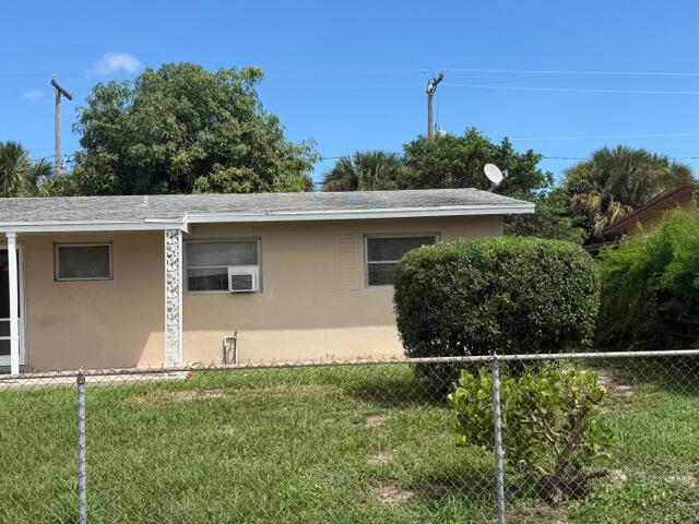 1441 8th Street — photo