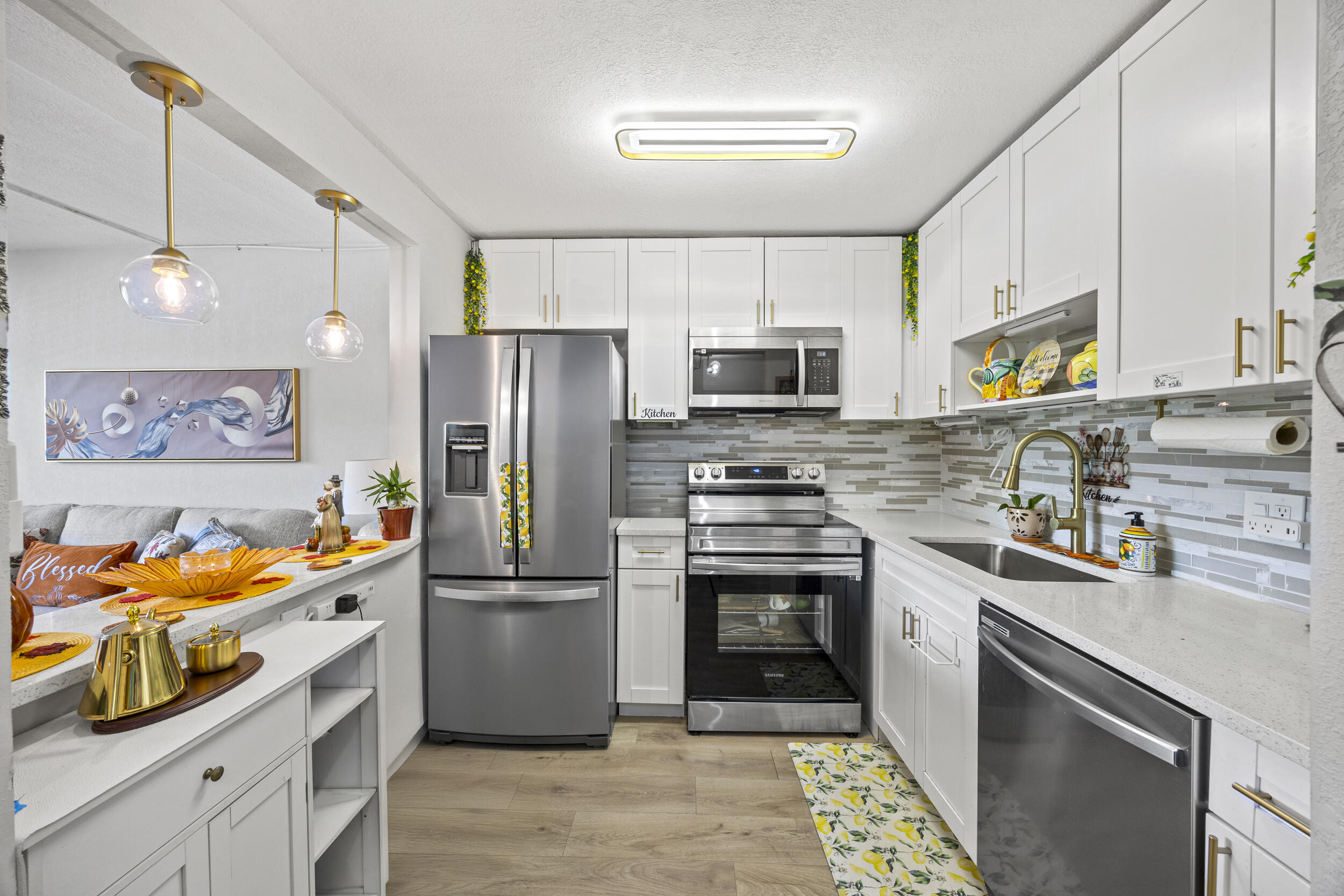 200 Village Green Circle E 202 — photo