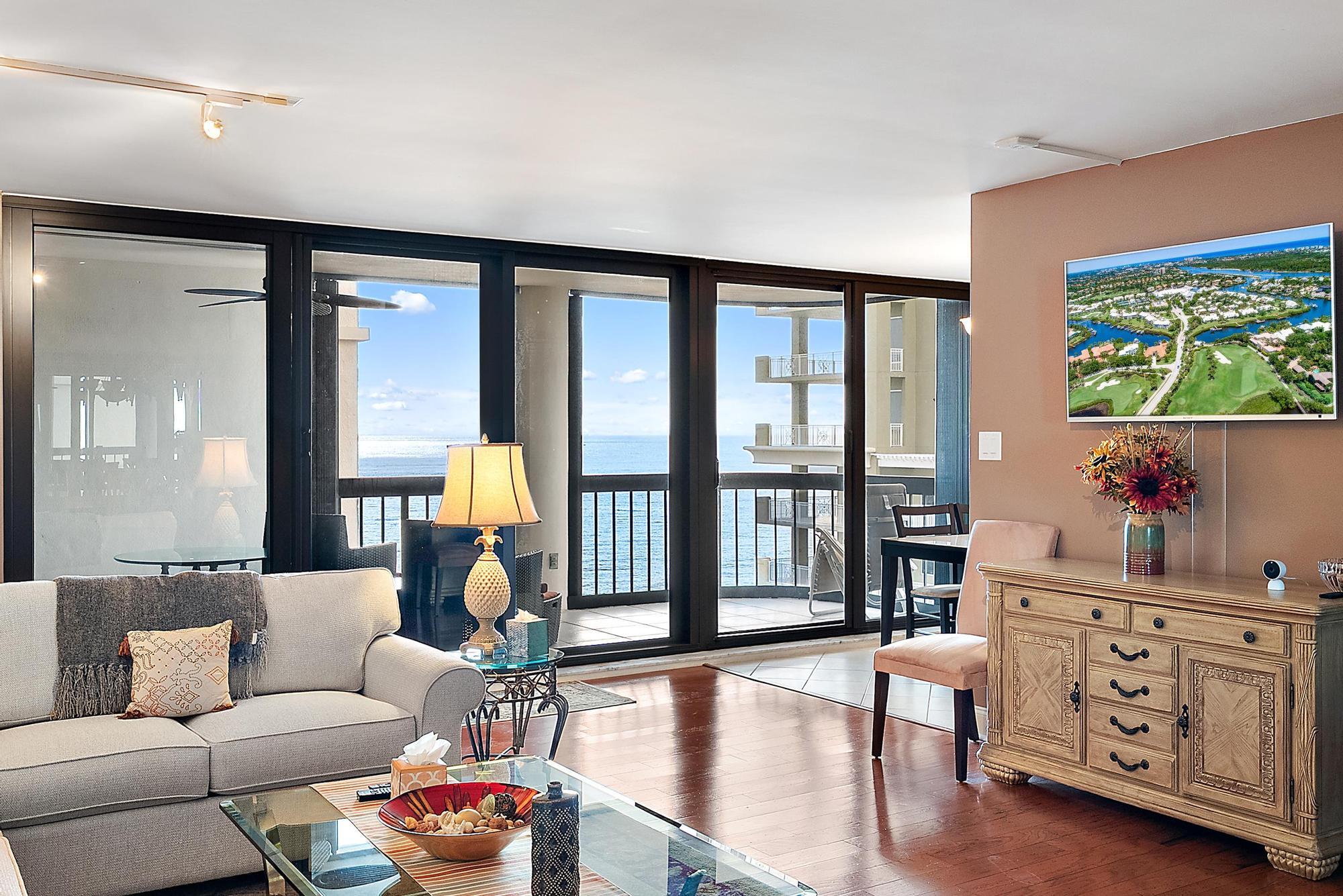 5380 N Ocean Drive 10-B — photo