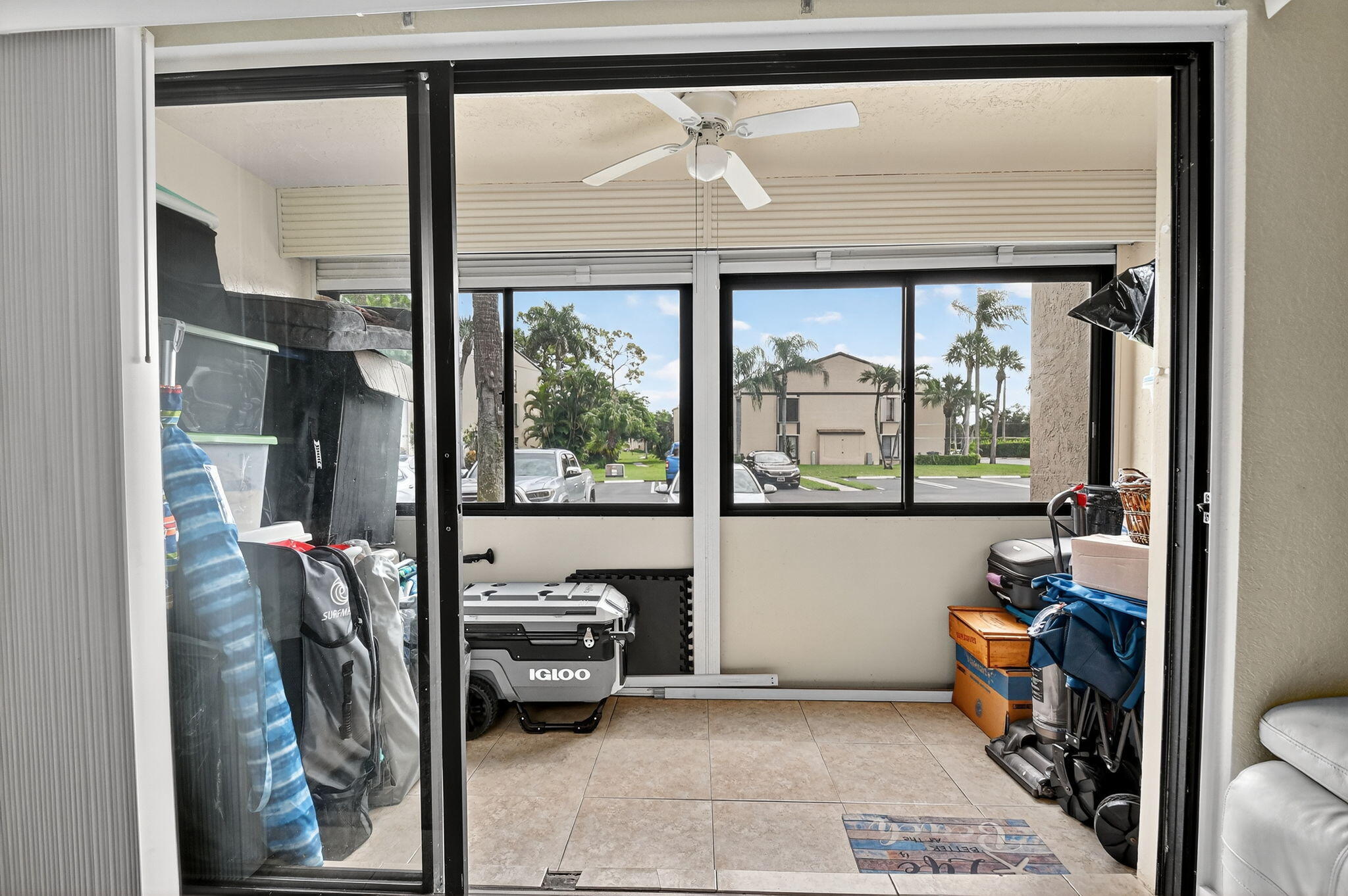 815 Sky Pine Way B1 — photo
