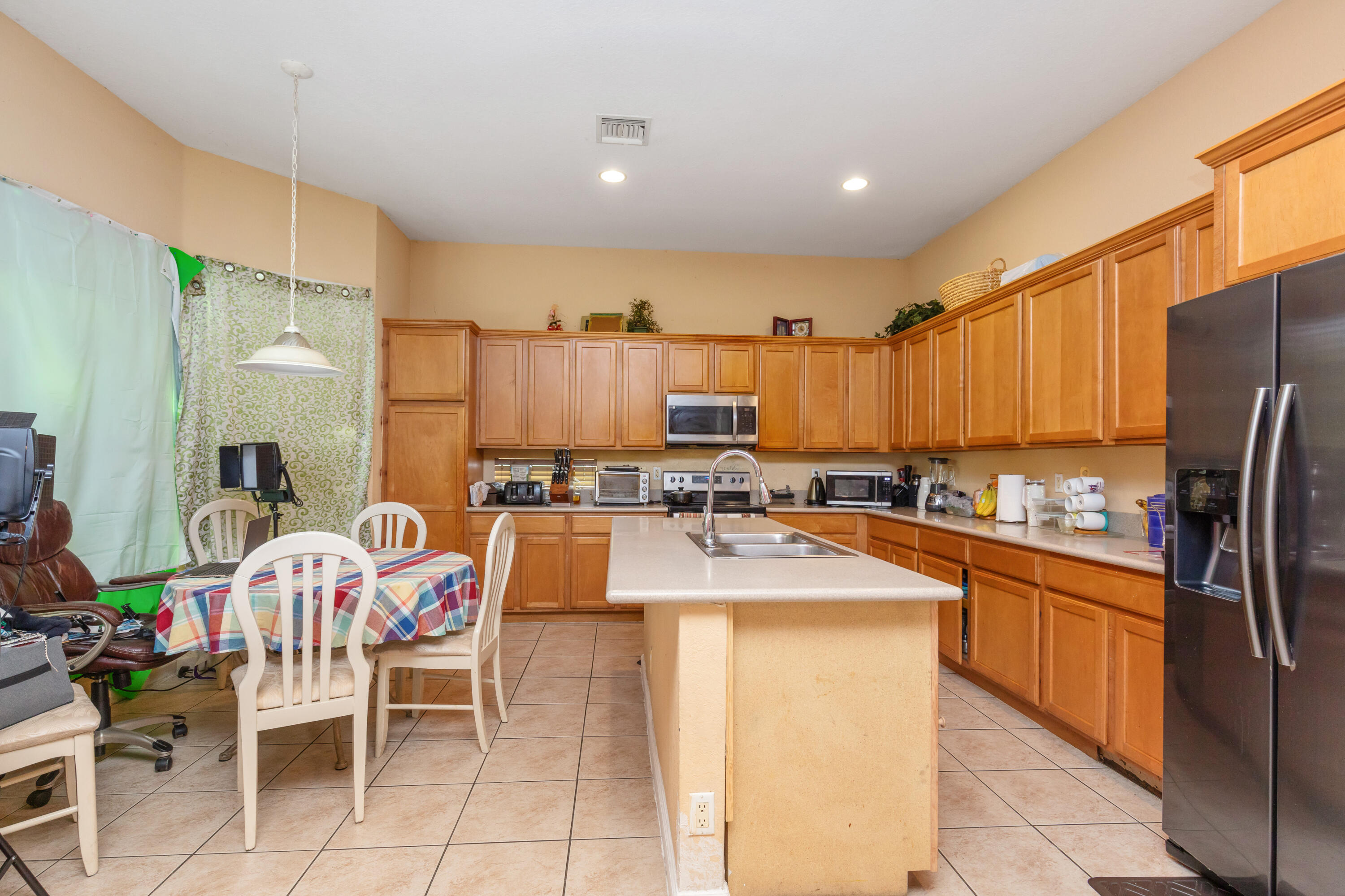 1017 Grove Park Circle — photo