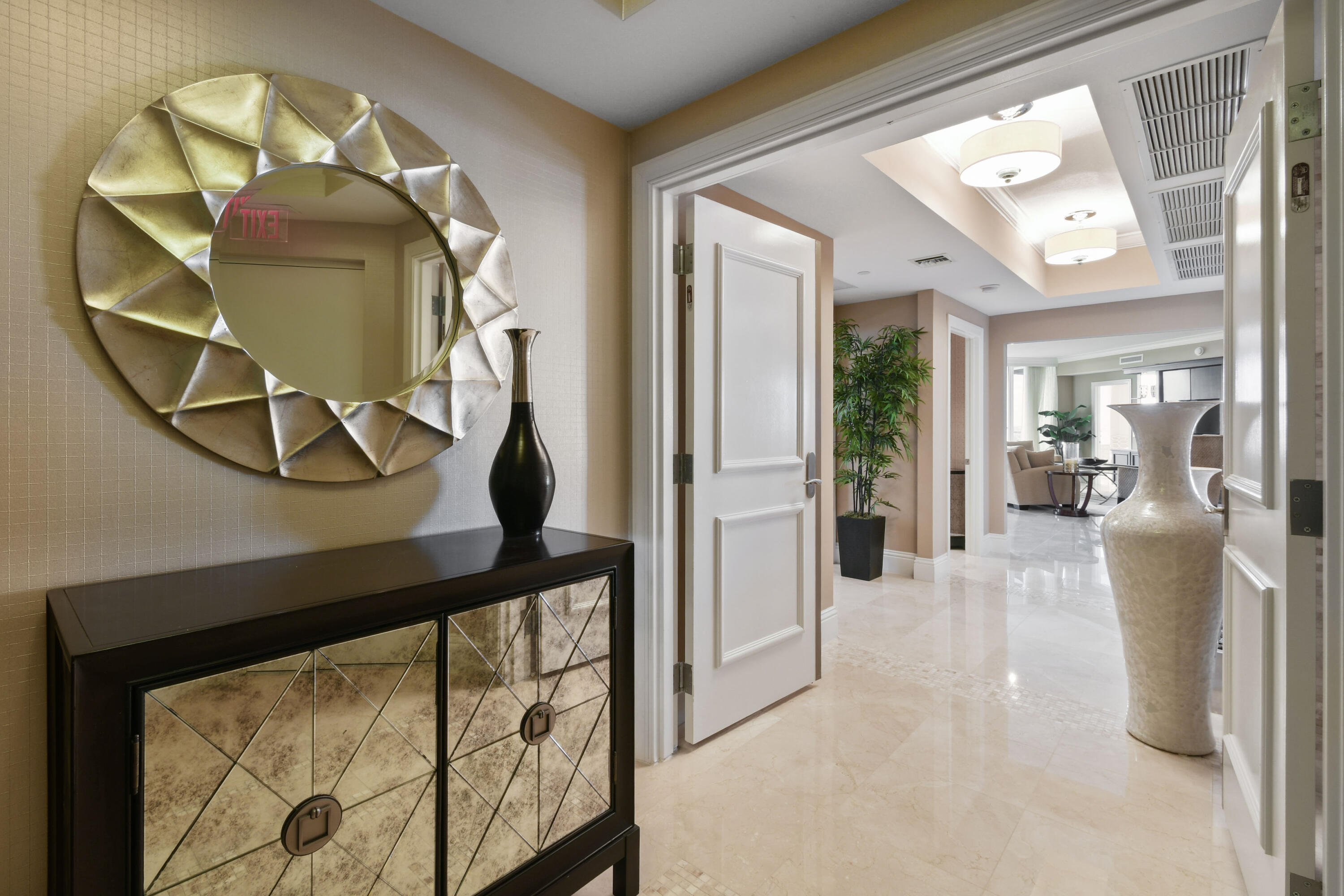5050 N Ocean Drive 703 — photo