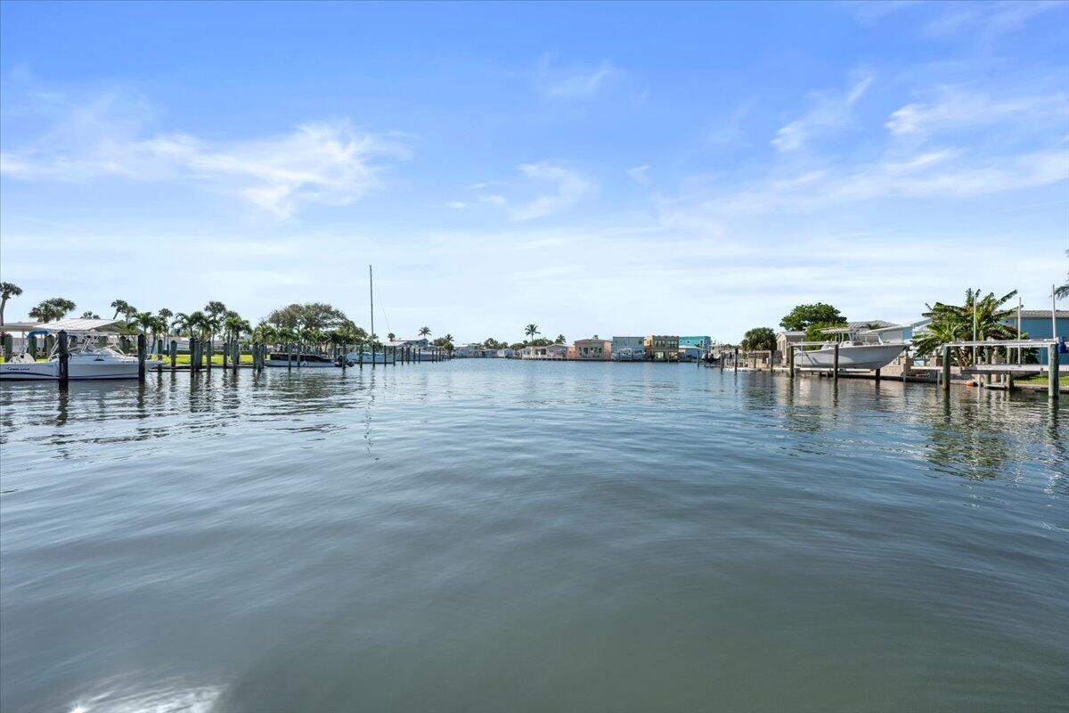 10701 S Ocean Drive 827 — photo