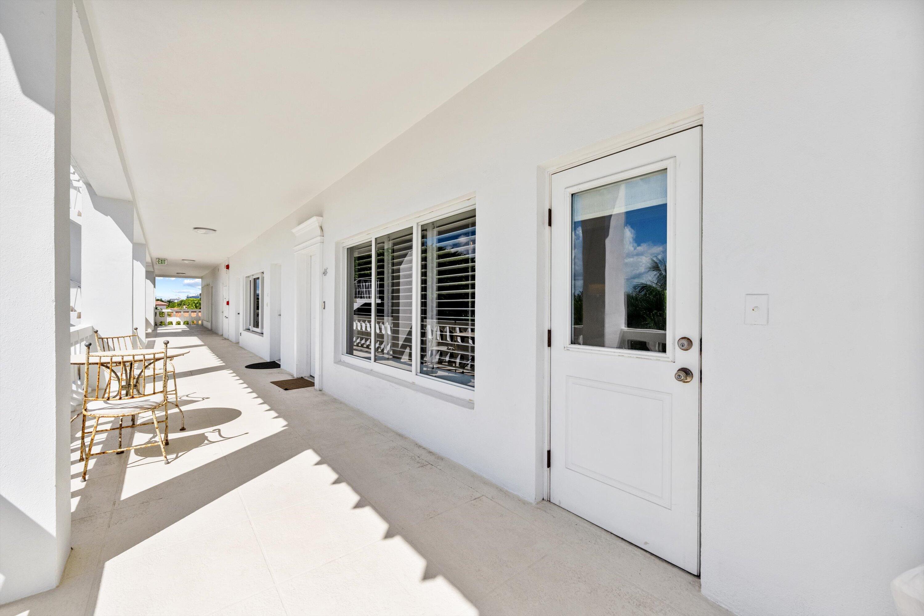 300 S Ocean Boulevard 4F — photo
