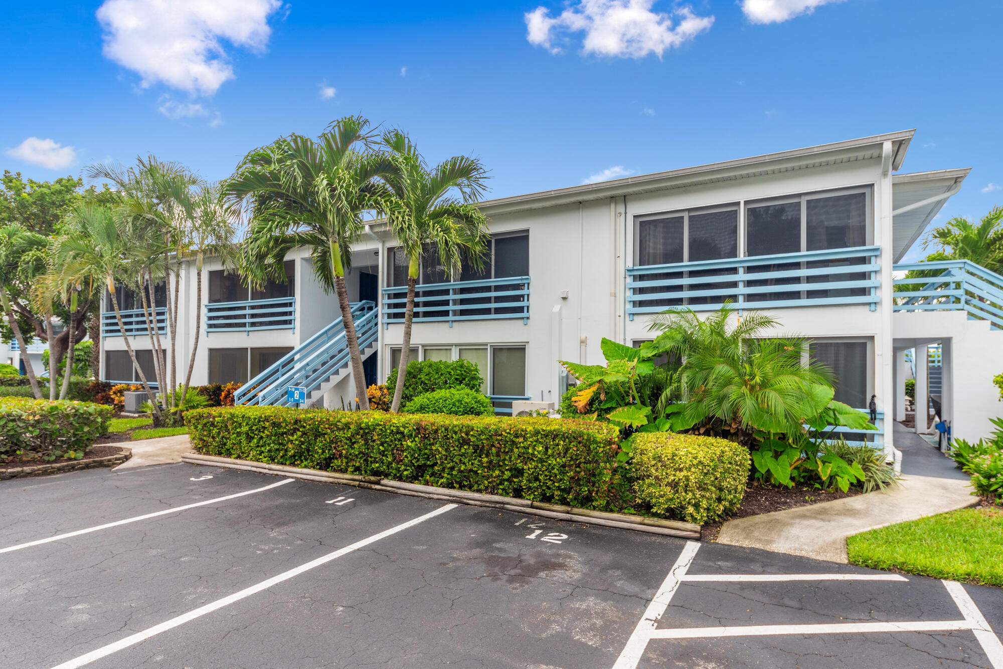 11000 S Ocean Drive 2-2 — photo