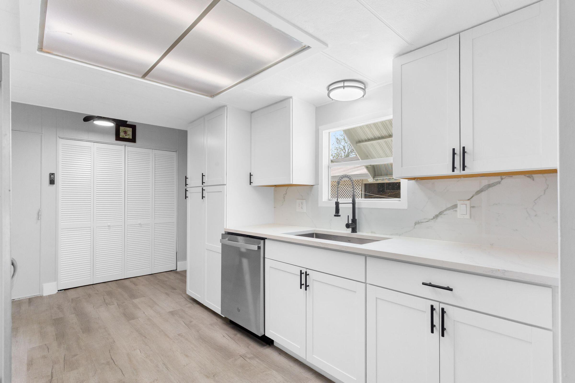 3008 Bimini Bay — photo