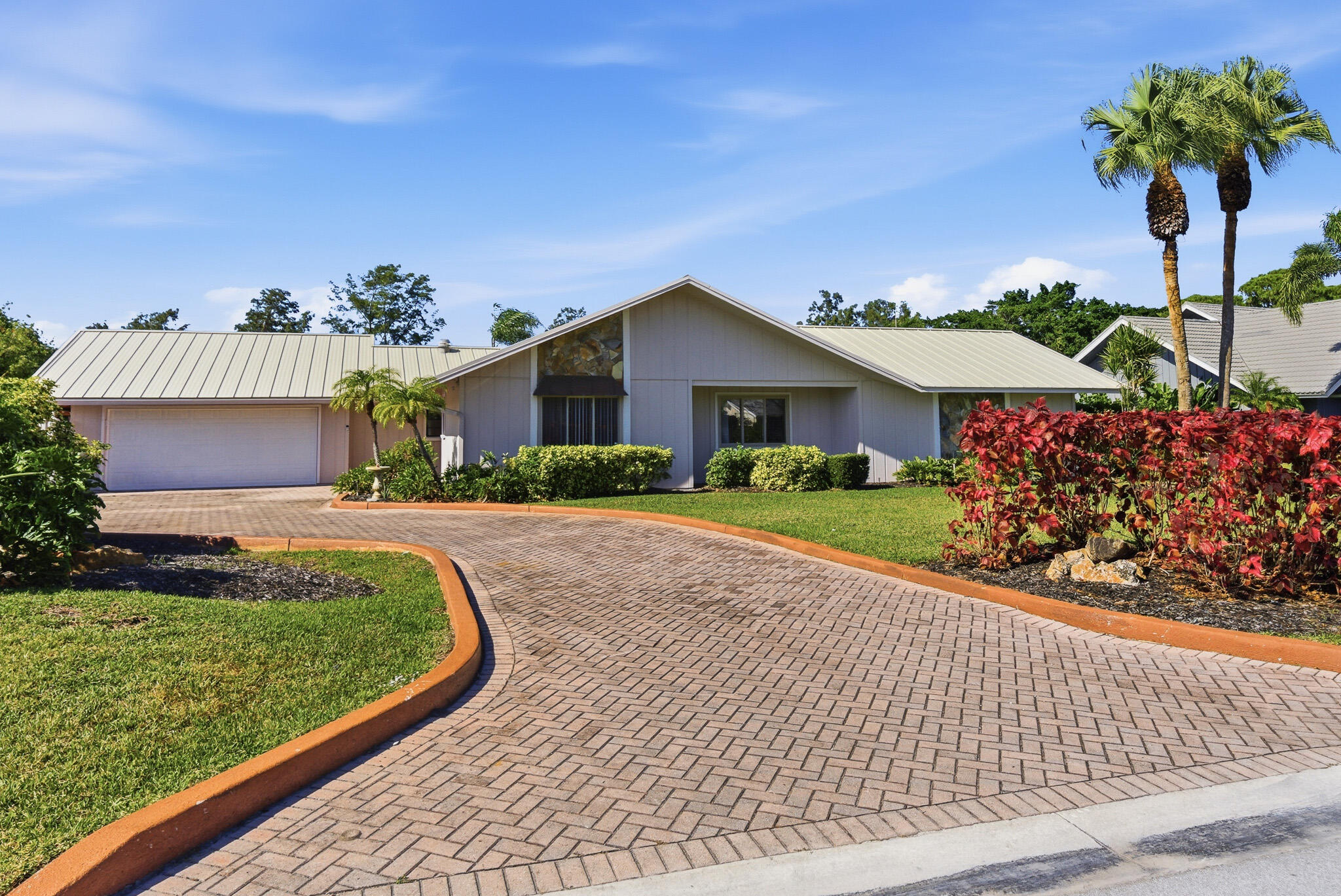 5151 SE Burning Tree Circle — photo