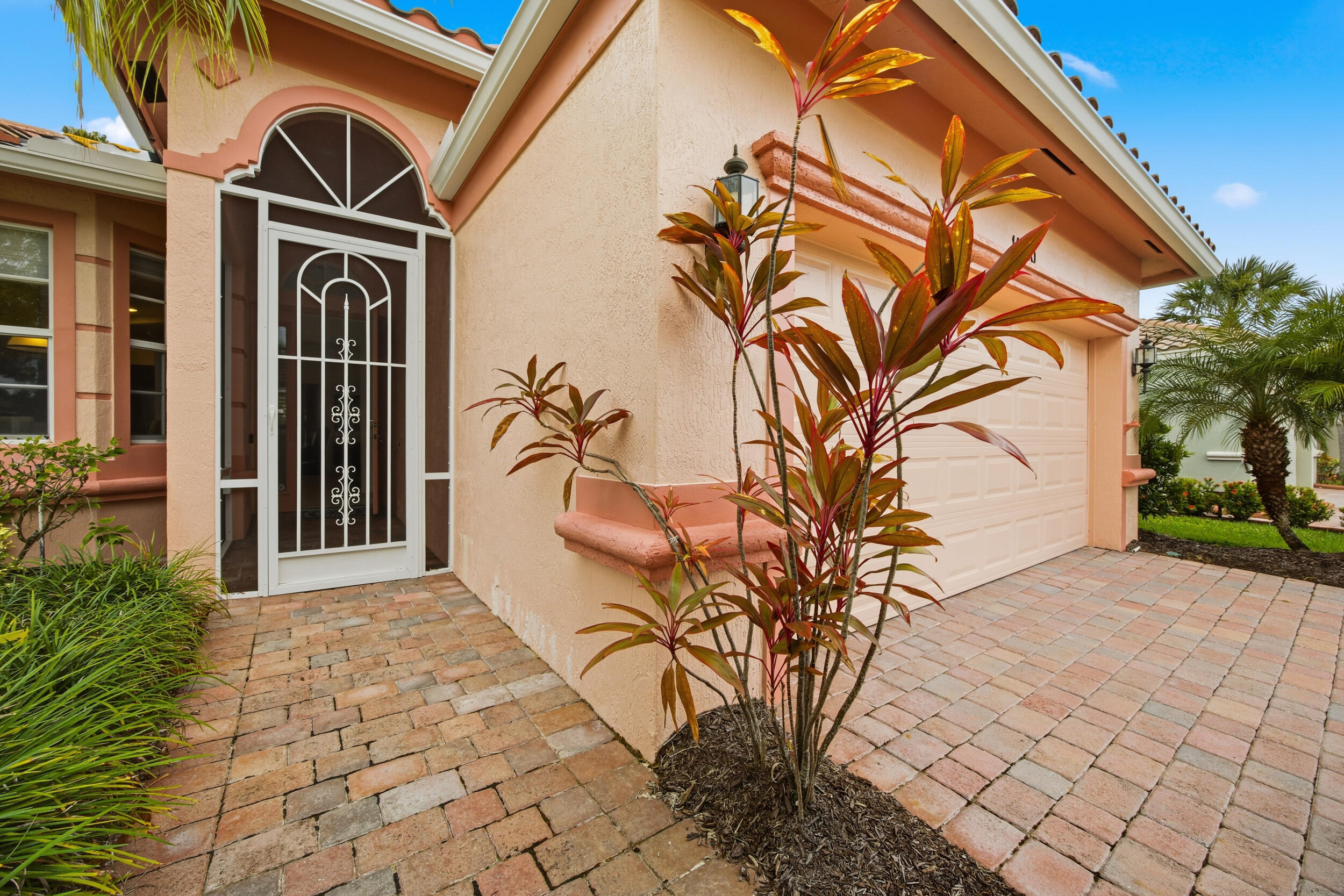 11200 SW Birch Tree Circle — photo