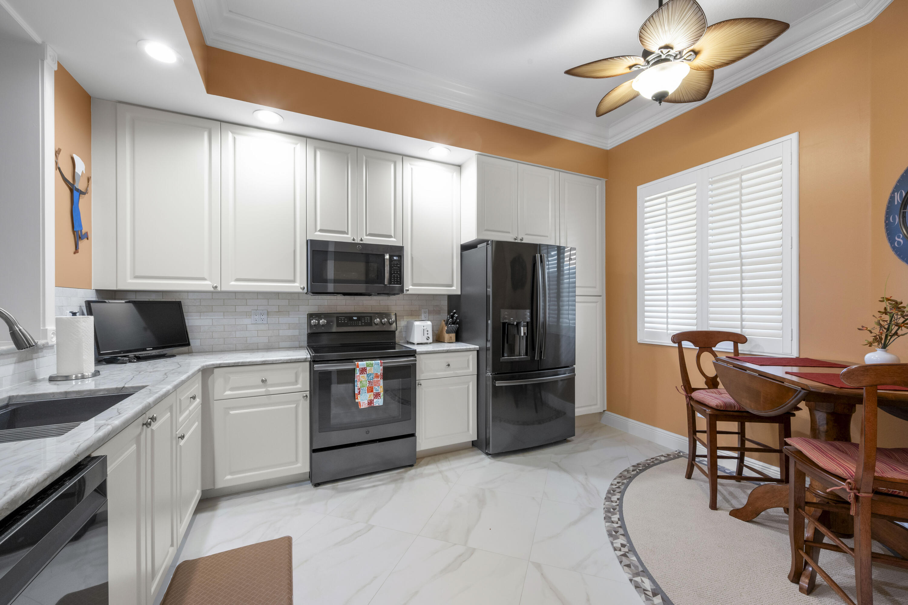 8 Harbour Isle Drive E Ph5 — photo