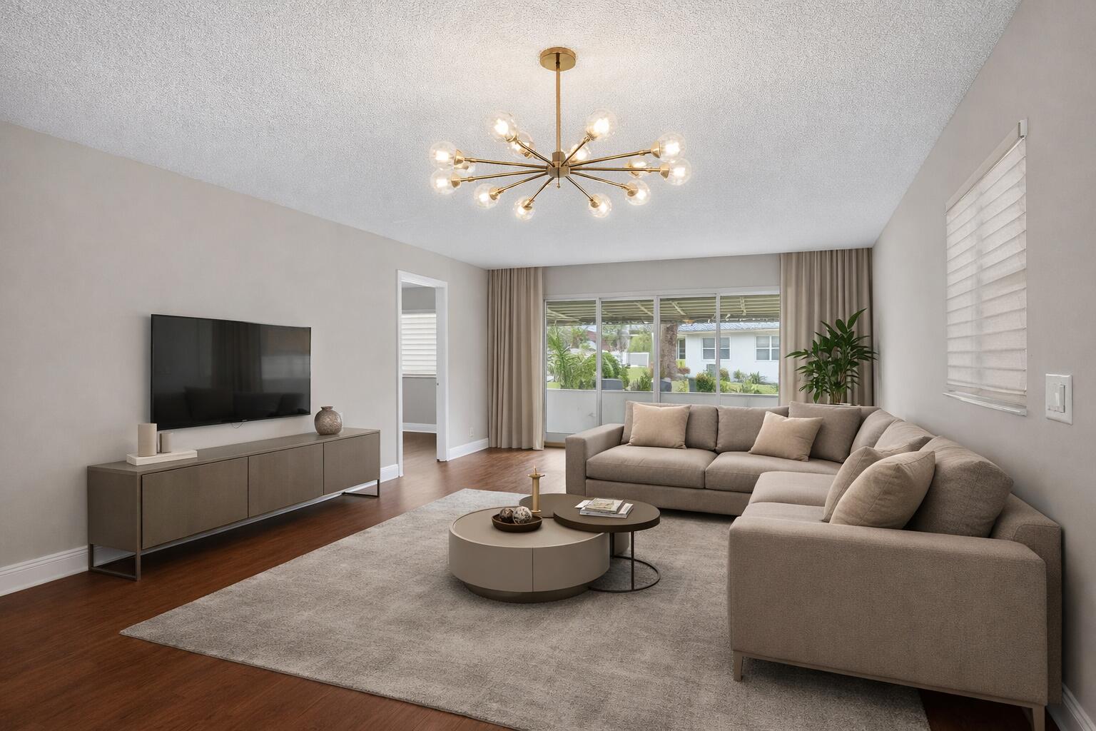 801 Meadowlark Lane — photo