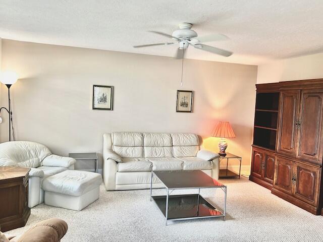 715 Normandy O — photo