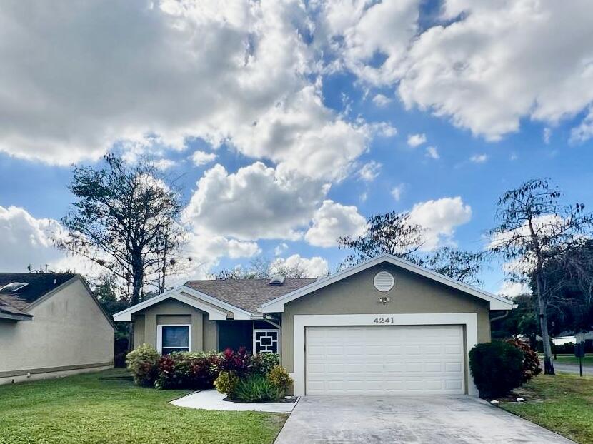 4241 Green Forest Way — photo