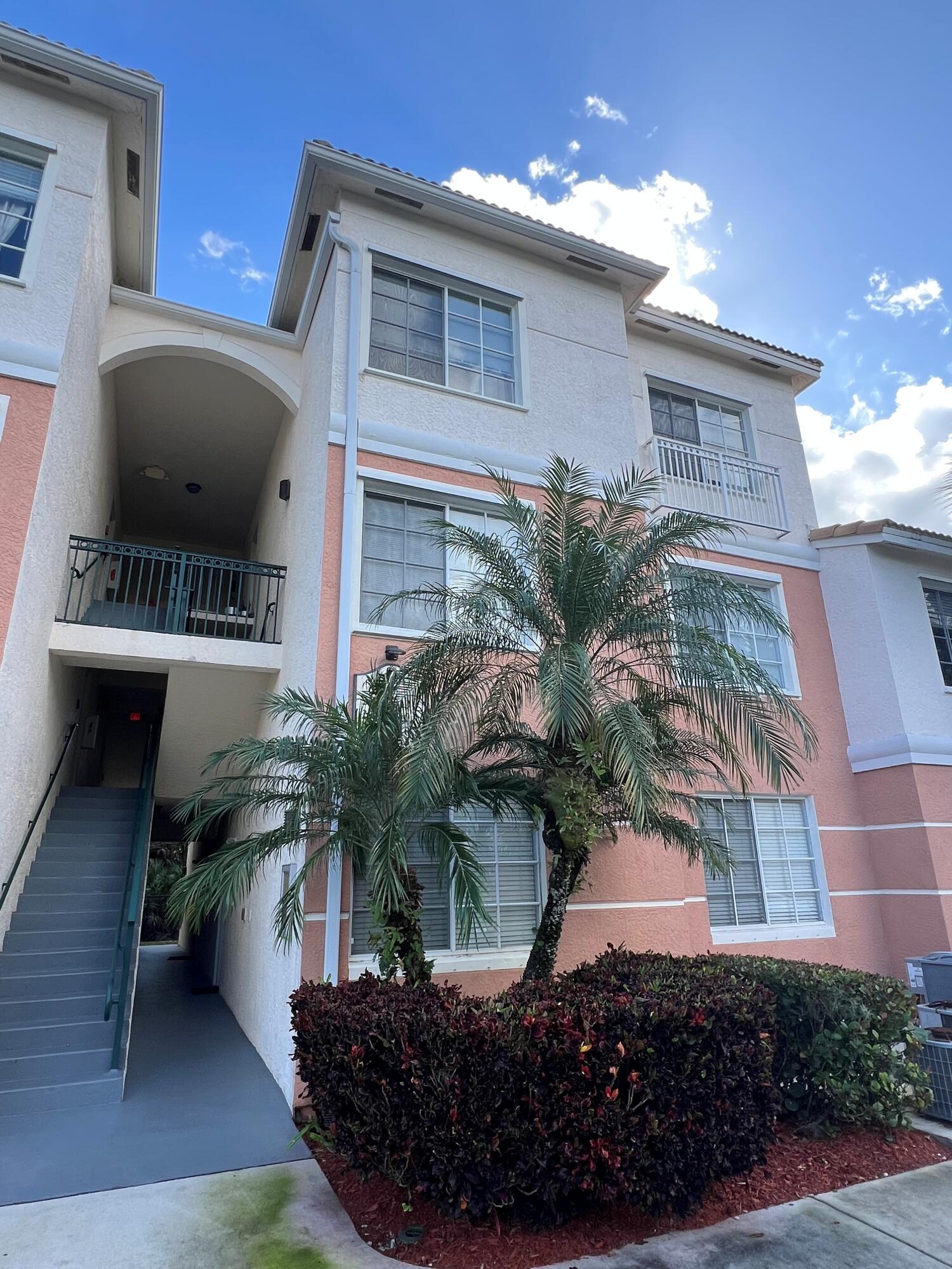 2309 Myrtlewood Circle E 2309 — photo