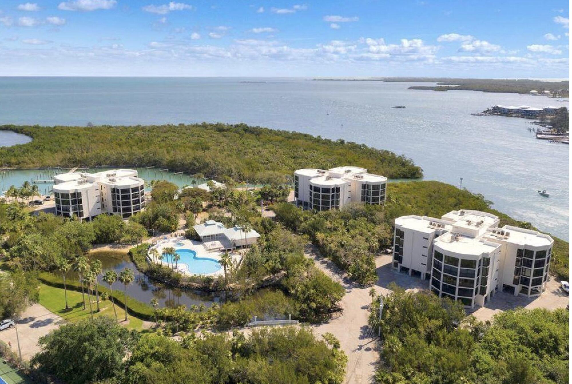 7204 Gulf Of Mexico Boulevard 204 — photo