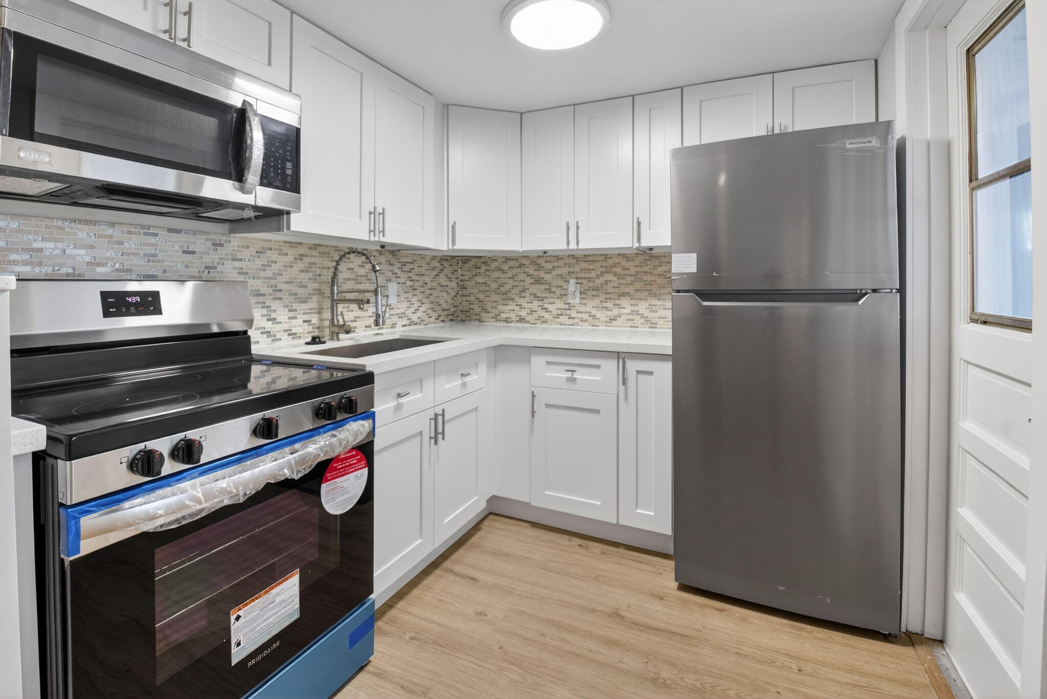 2213 NE 1st Court 204 — photo