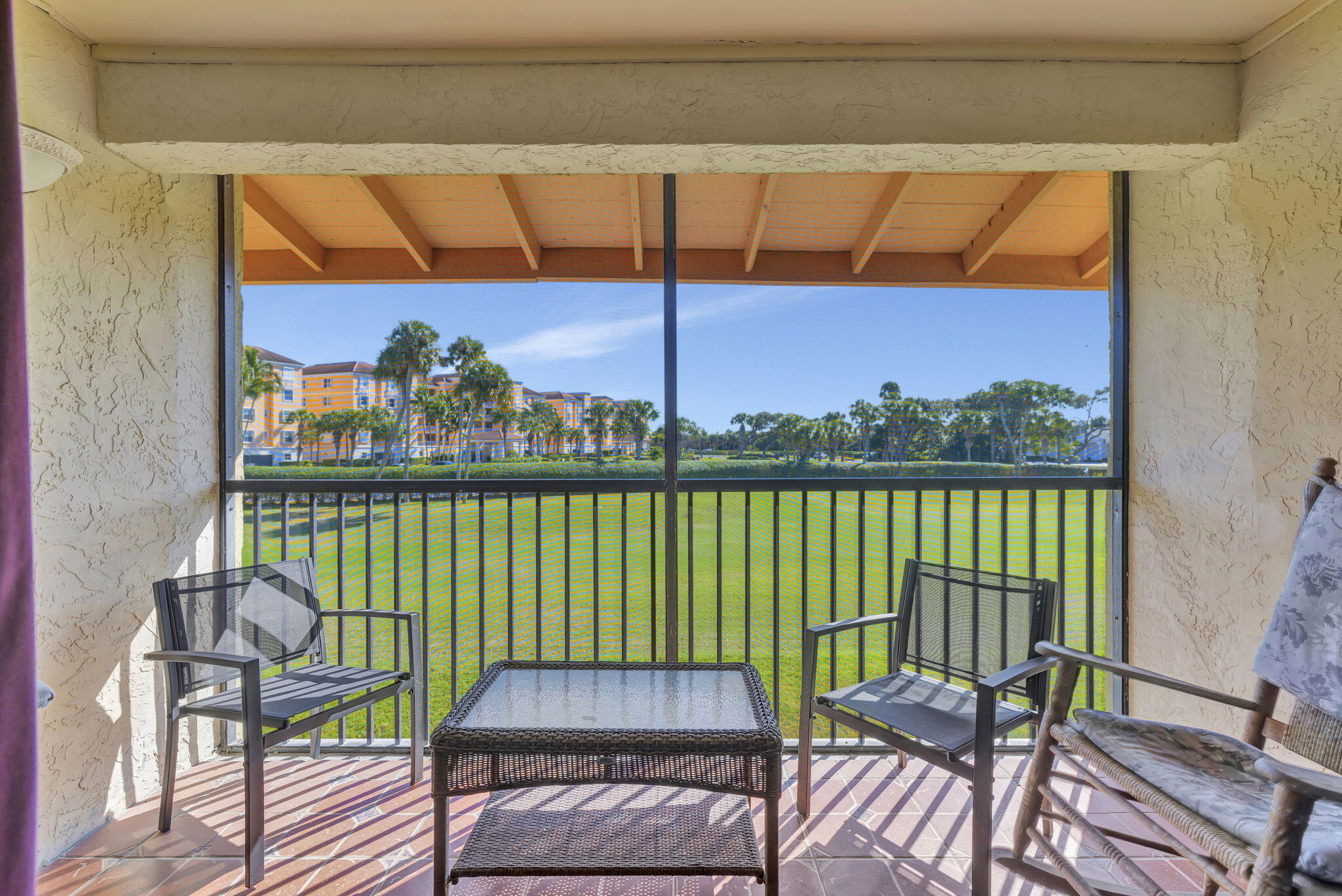 2400 S Ocean Drive 925 — photo