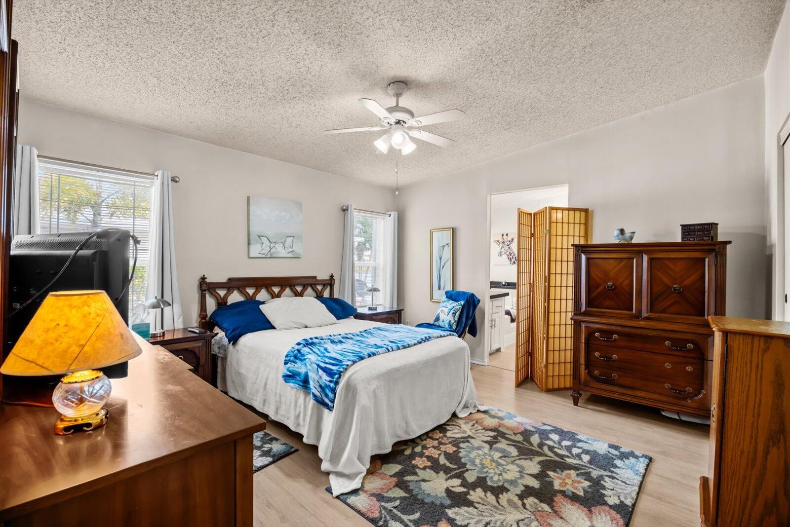 7904 Meadowlark Lane — photo