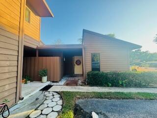 6194 Pine Tree Lane D — photo