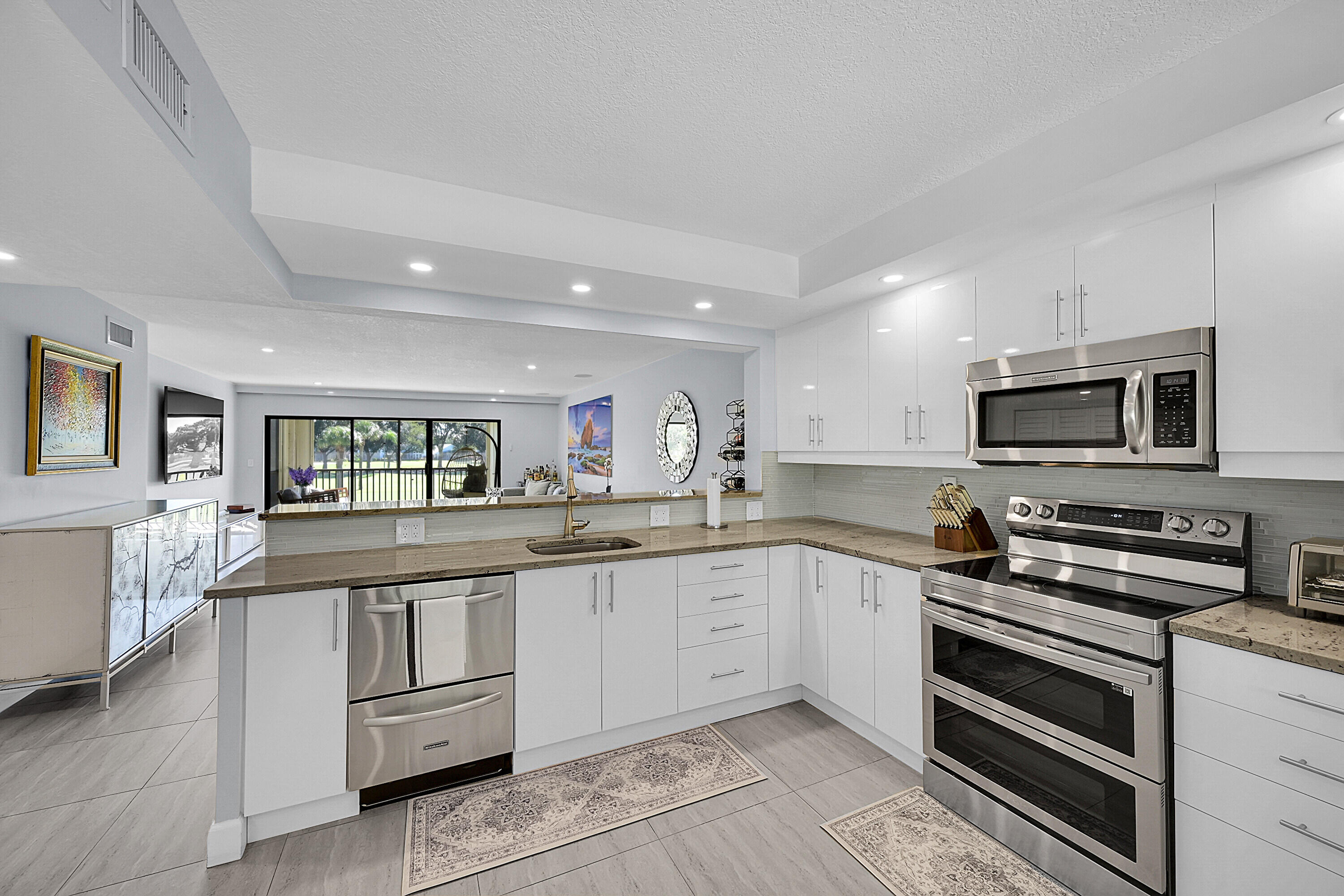 12870 Briarlake Drive 201 — photo