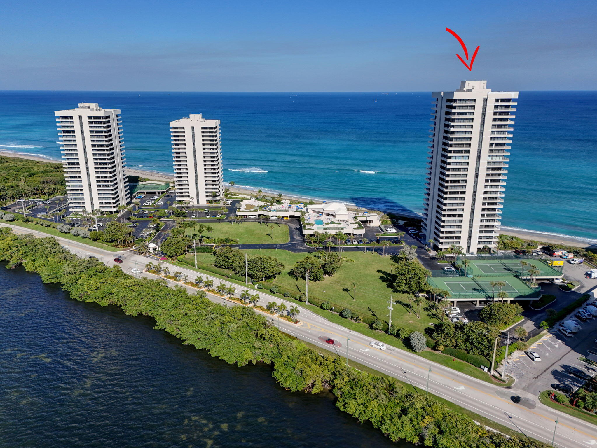 5510 N Ocean Drive 2D — photo