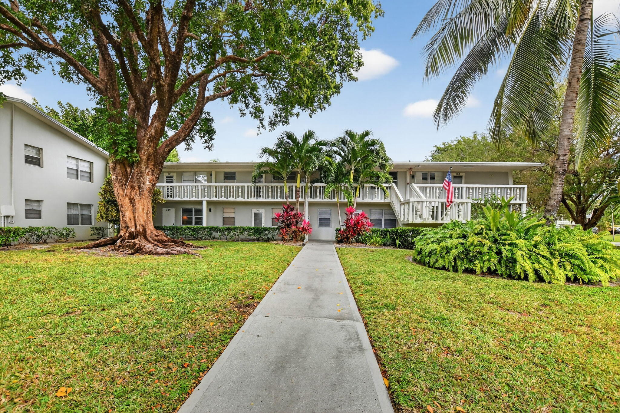262 Ventnor R — photo