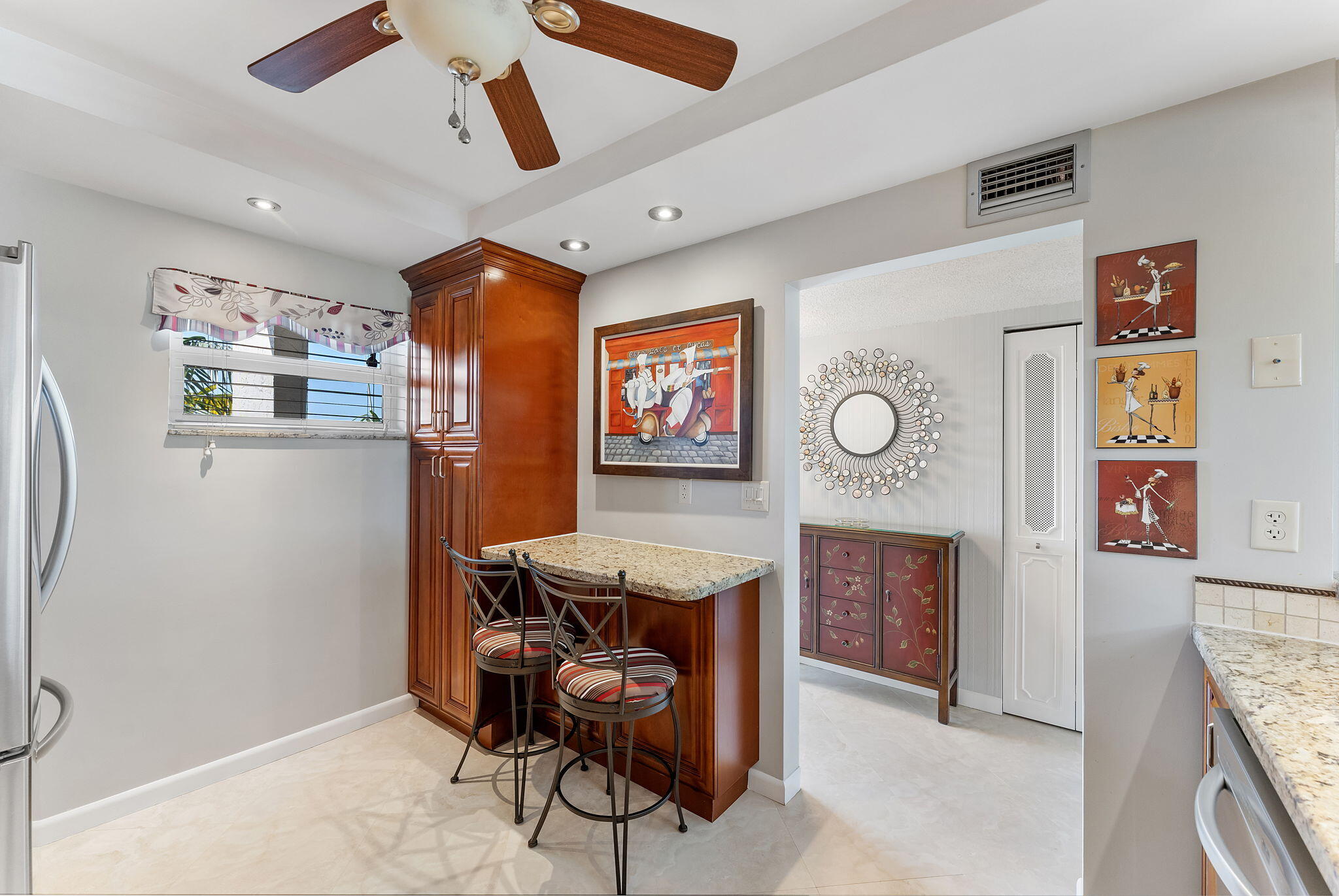 3930 Inverrary Boulevard 505-D — photo