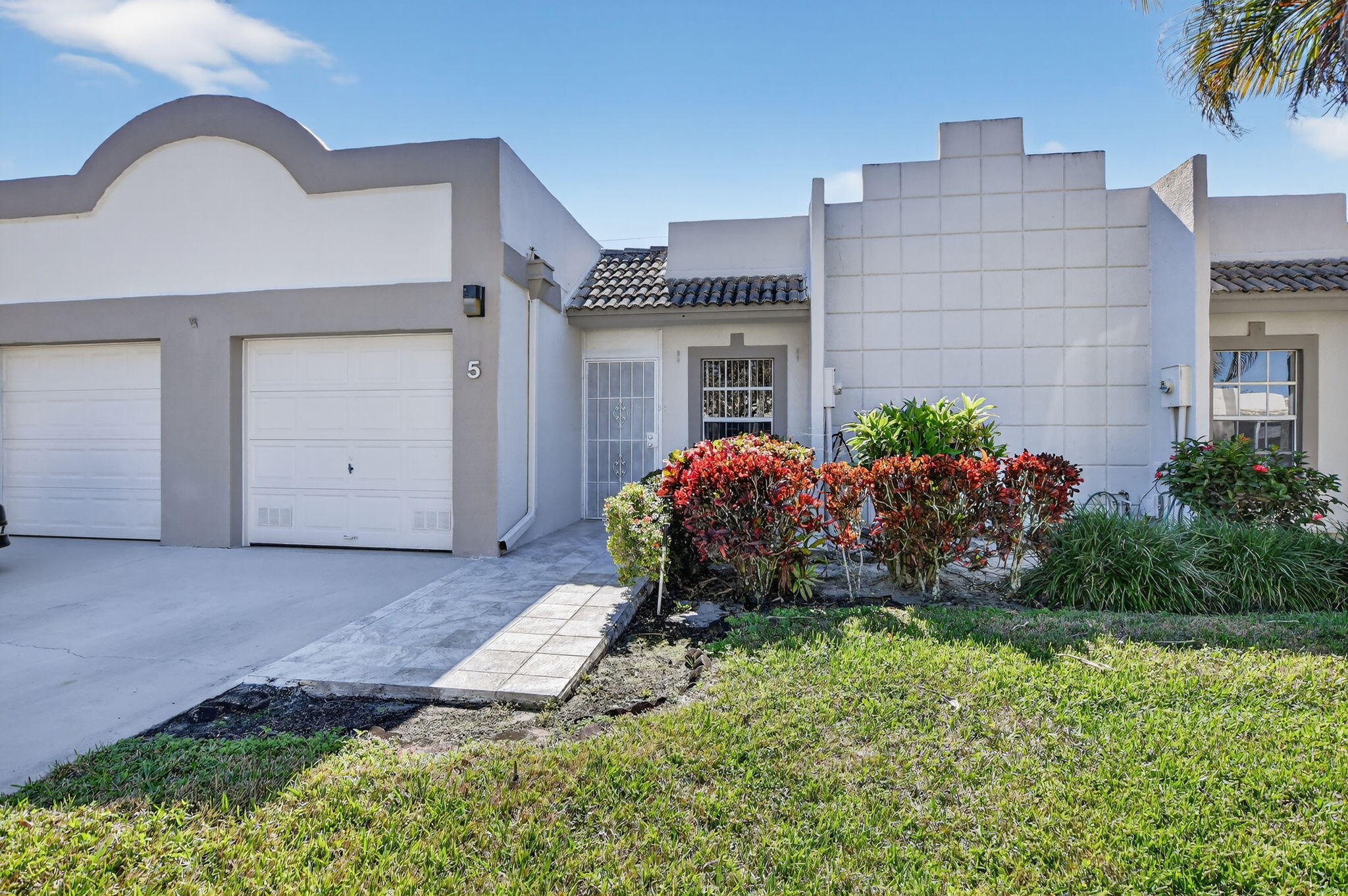 9110 Fairbanks Lane 5 — photo