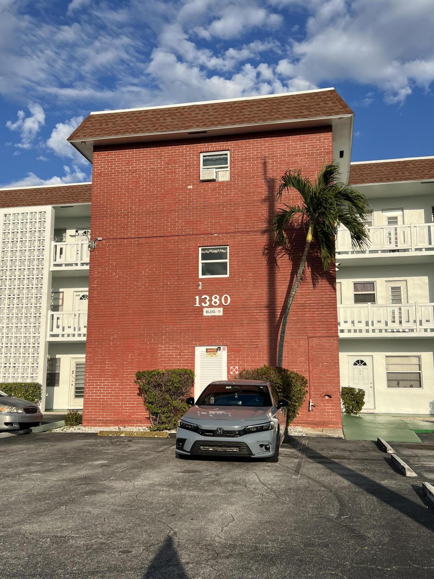 1380 NW 43rd Terrace 208 — photo