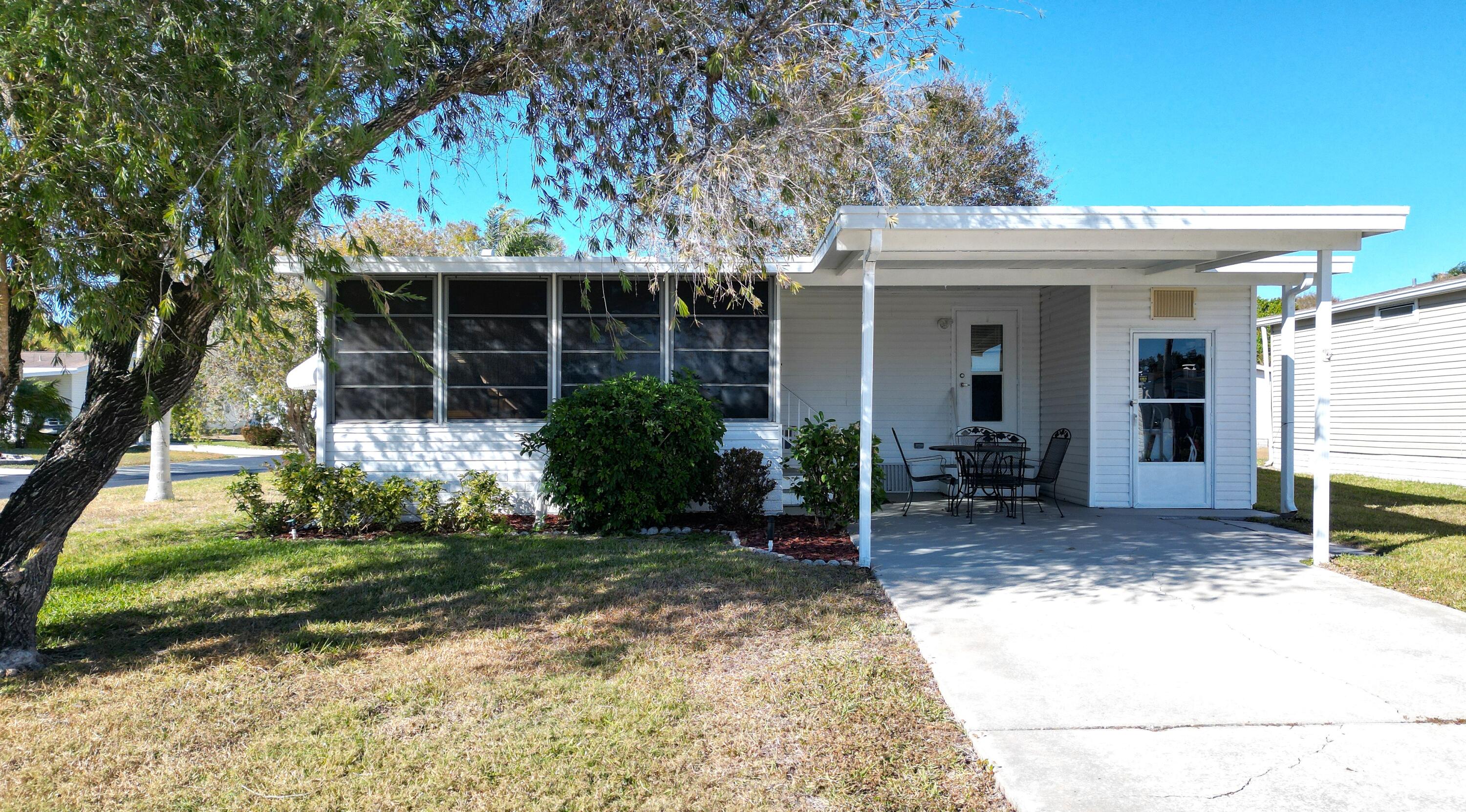 334 Seahorse Terrace — photo