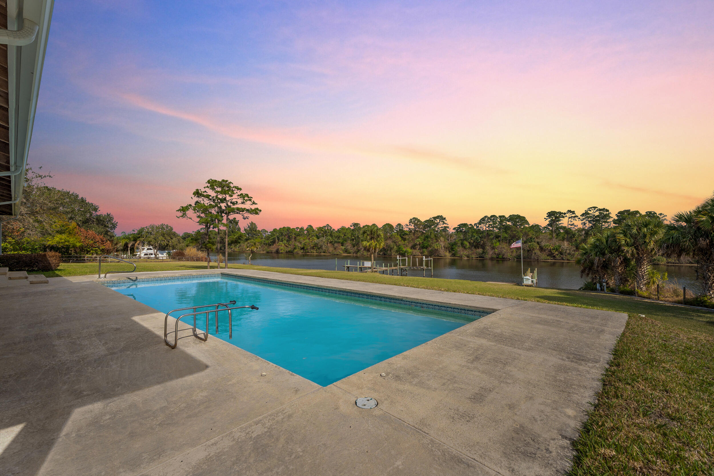 10125 SW Green Ridge Lane — photo