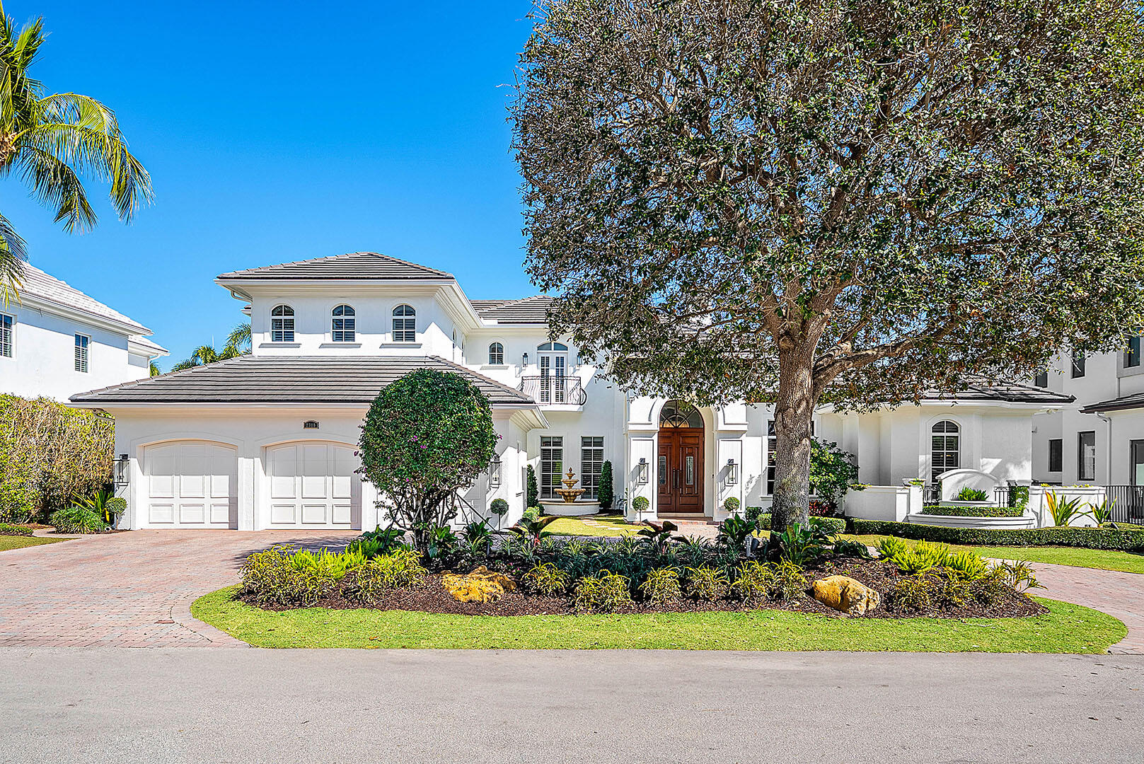 2310 W Silver Palm Road — photo