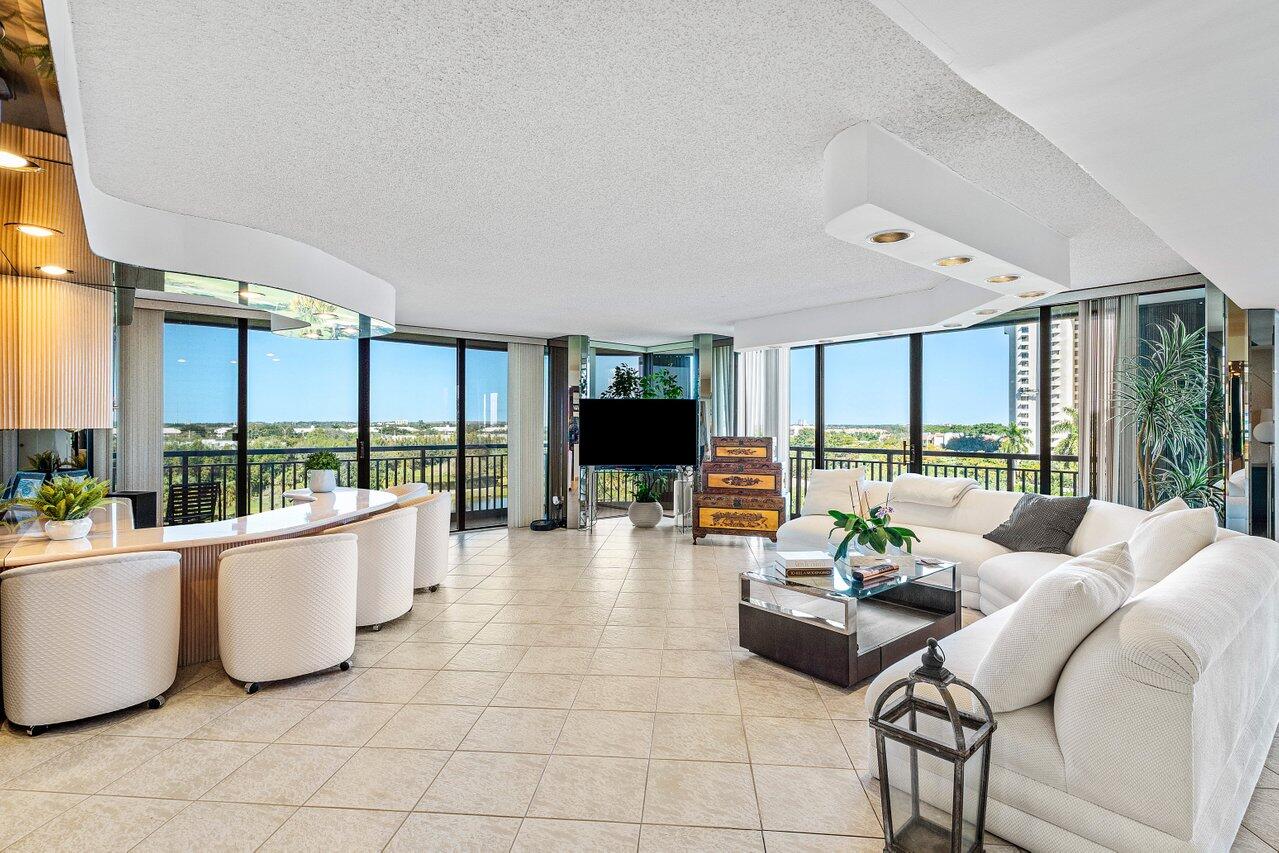 2427 Presidential Way 701 — photo