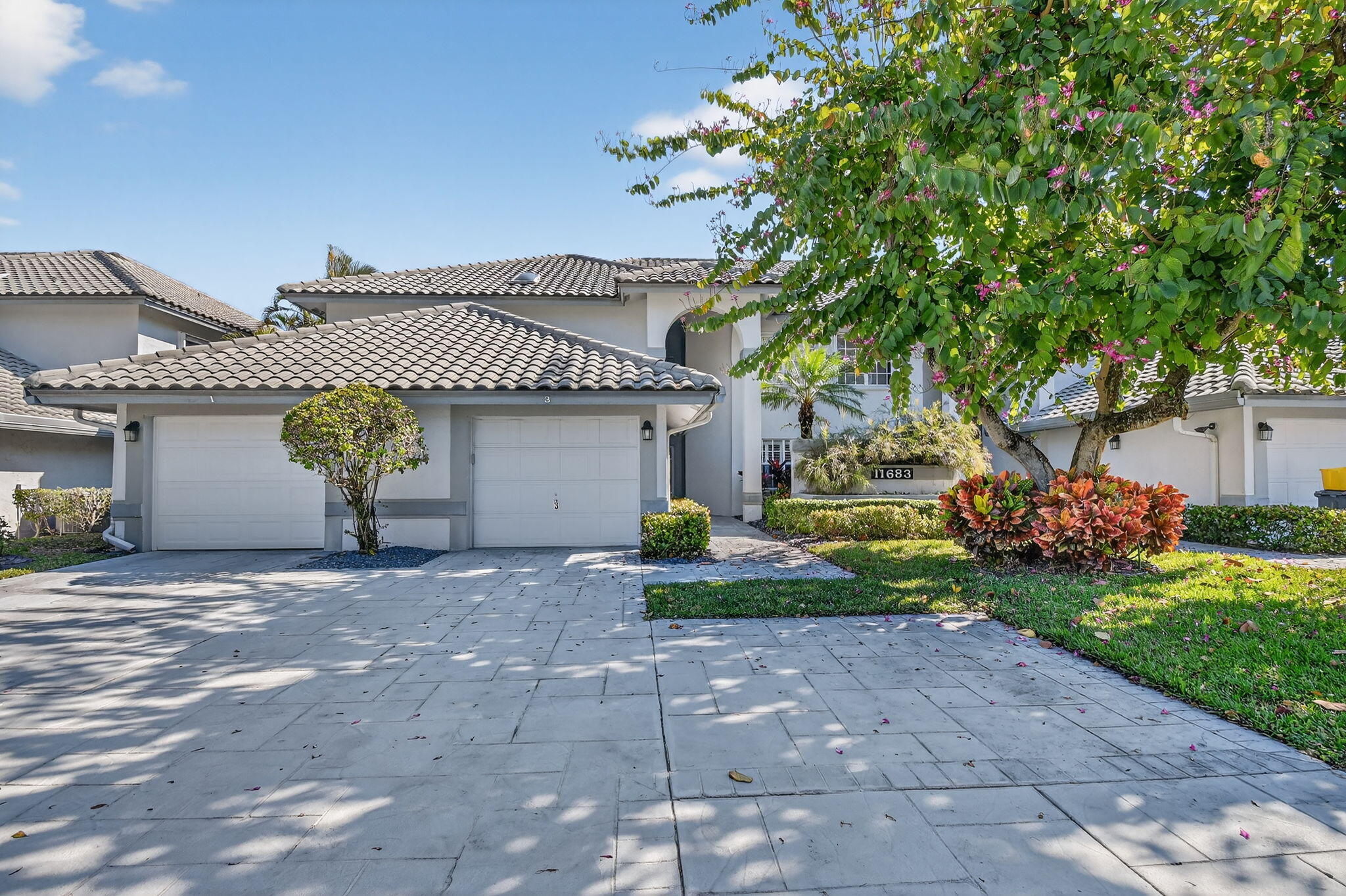 11683 Briarwood Circle 3 — photo