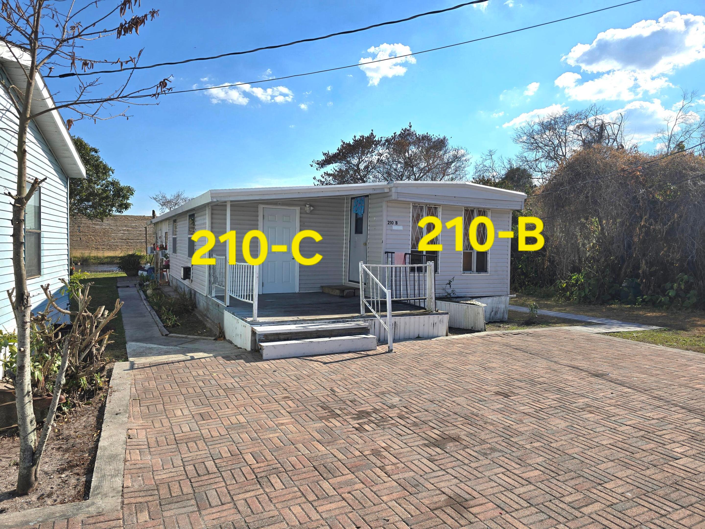 210 US Highway 441 SE — photo