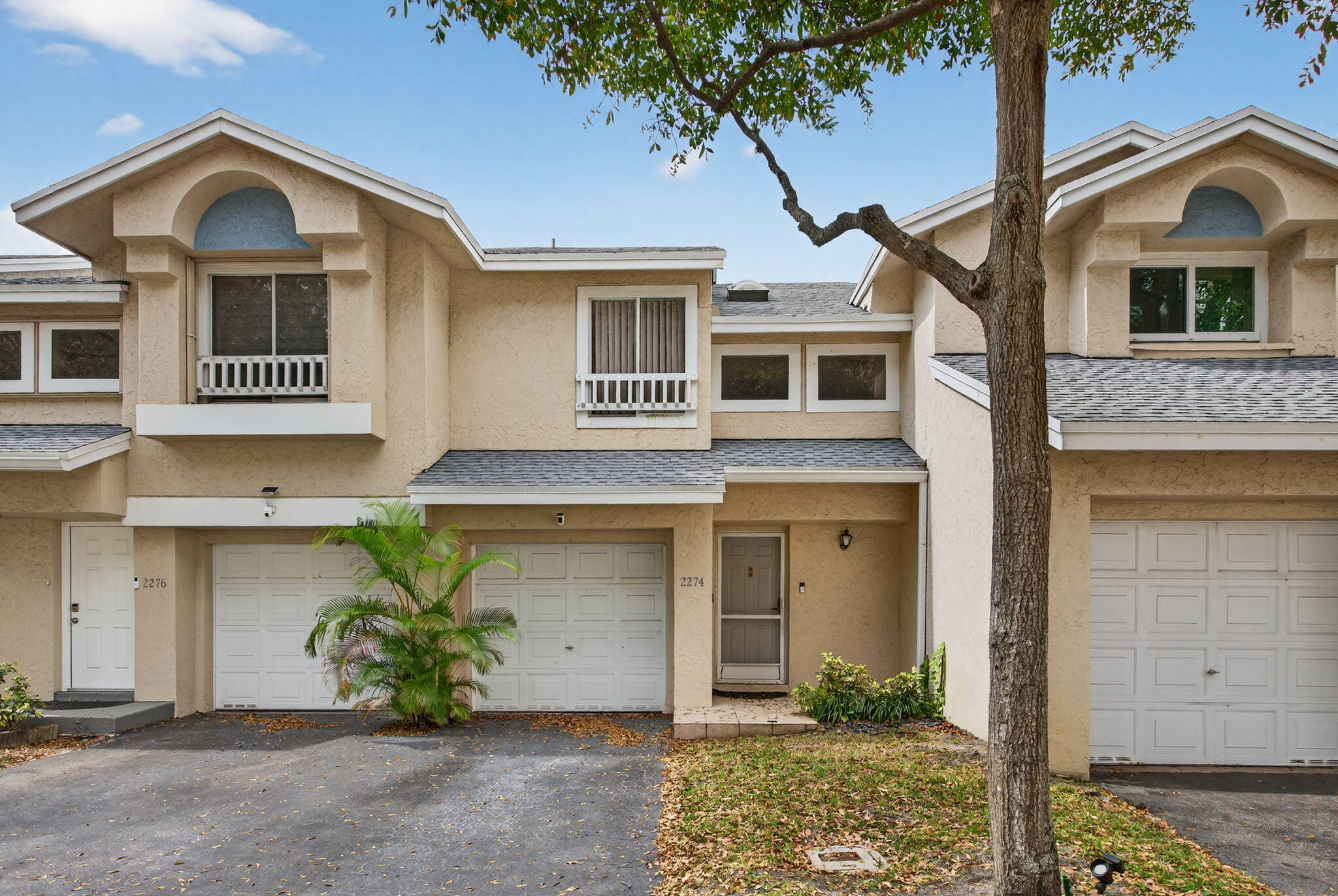 2274 Discovery Circle W 2274 — photo
