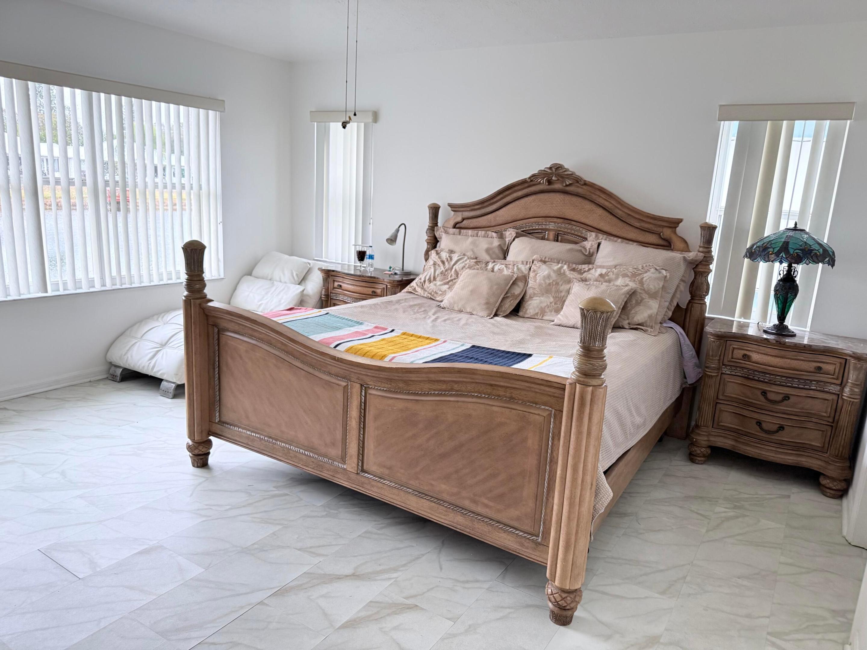 6736 Alheli — photo