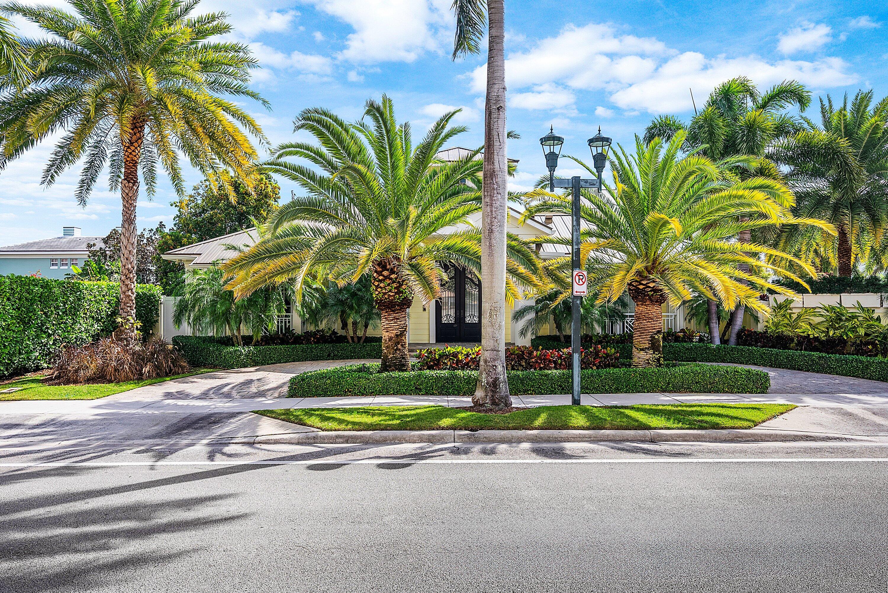 201 NE 3rd Court, Boca Raton, FL 33432 — photo 2
