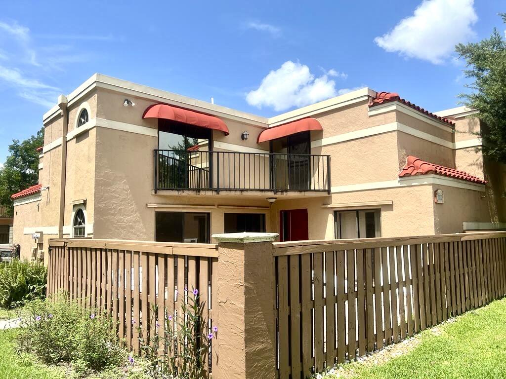8104 Severn Drive B — photo