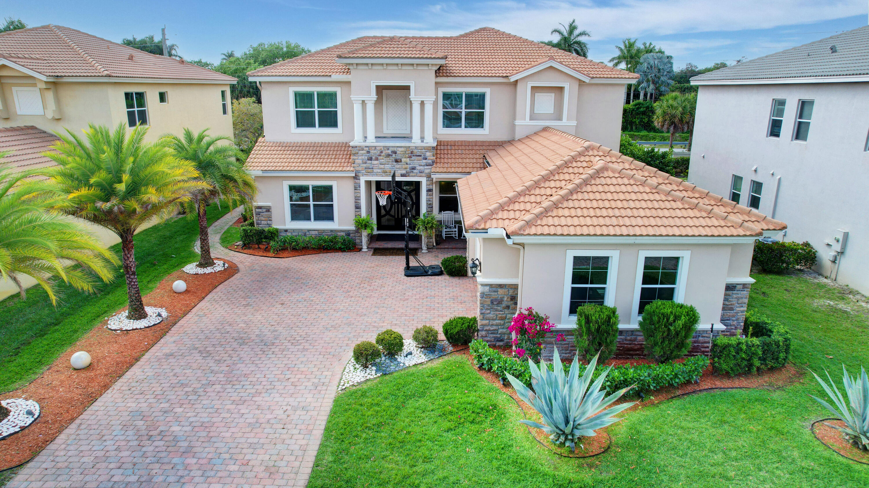 8952 Cypress Grove Lane — photo