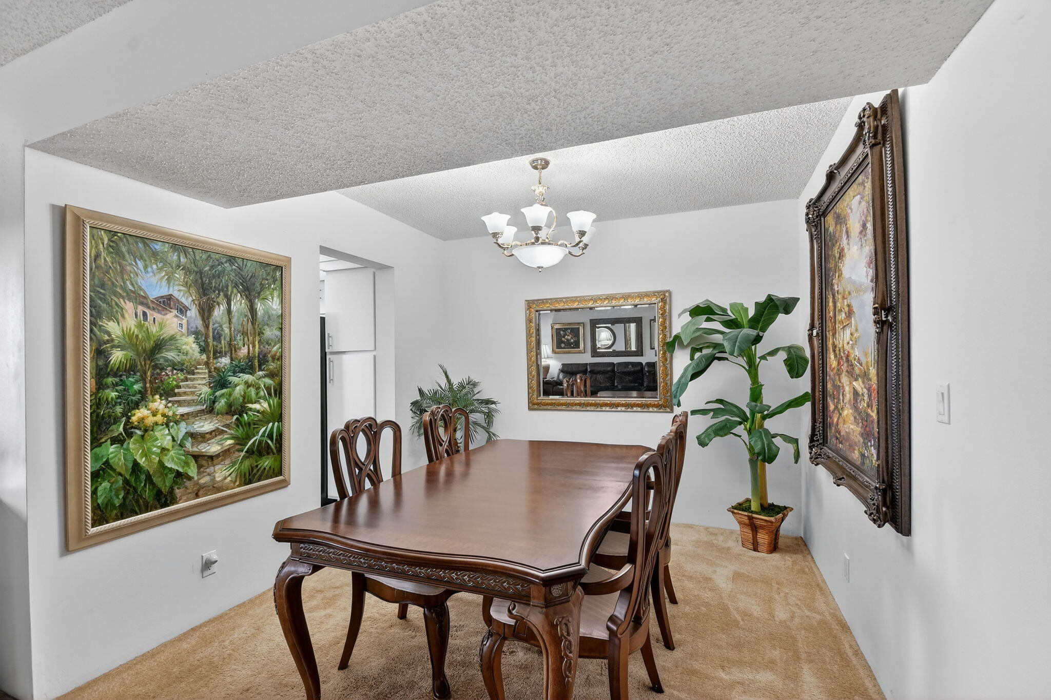 3524 Via Poinciana 303 — photo