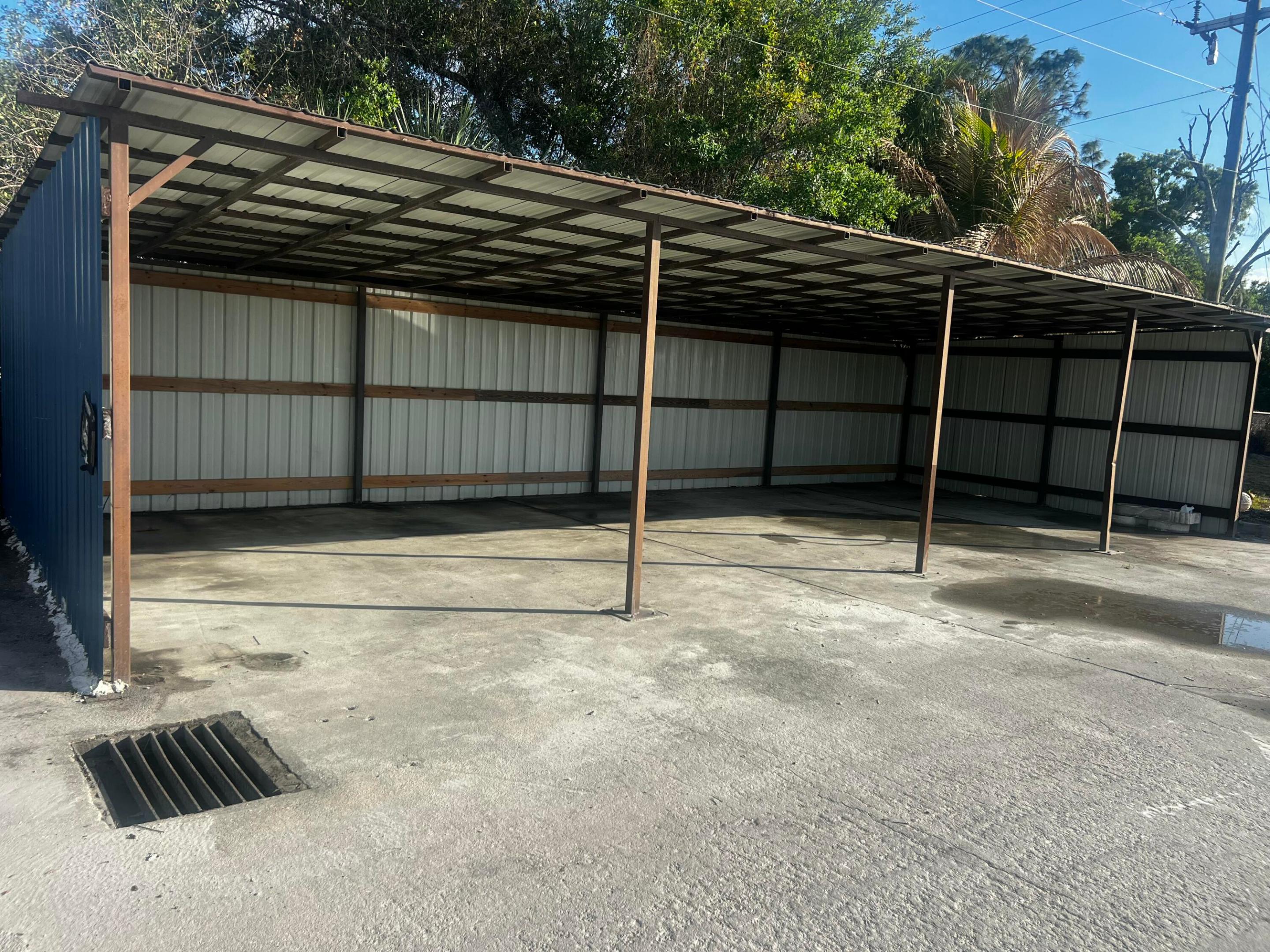 17250 SW Railroad Avenue — photo