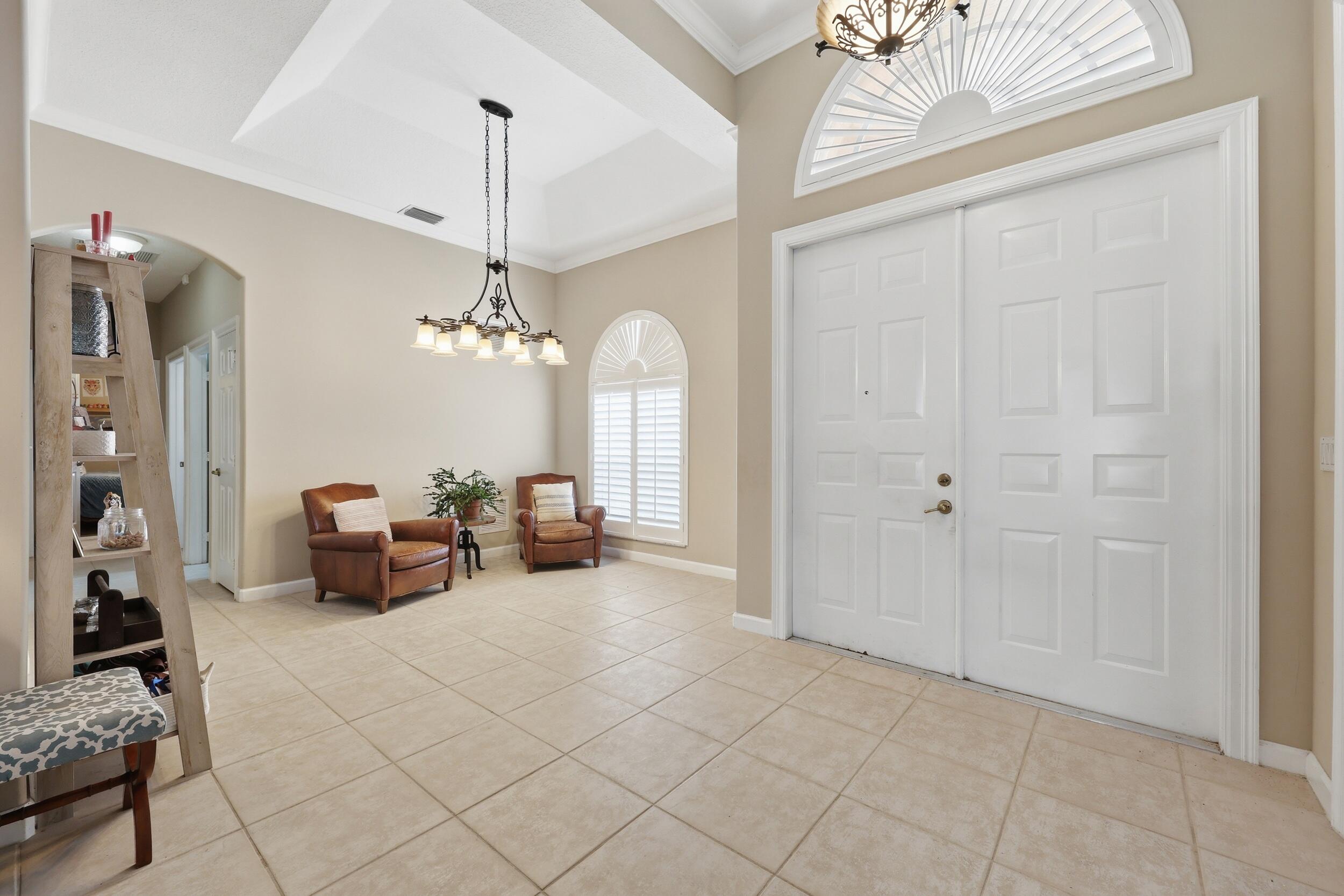 3710 Victoria Road — photo