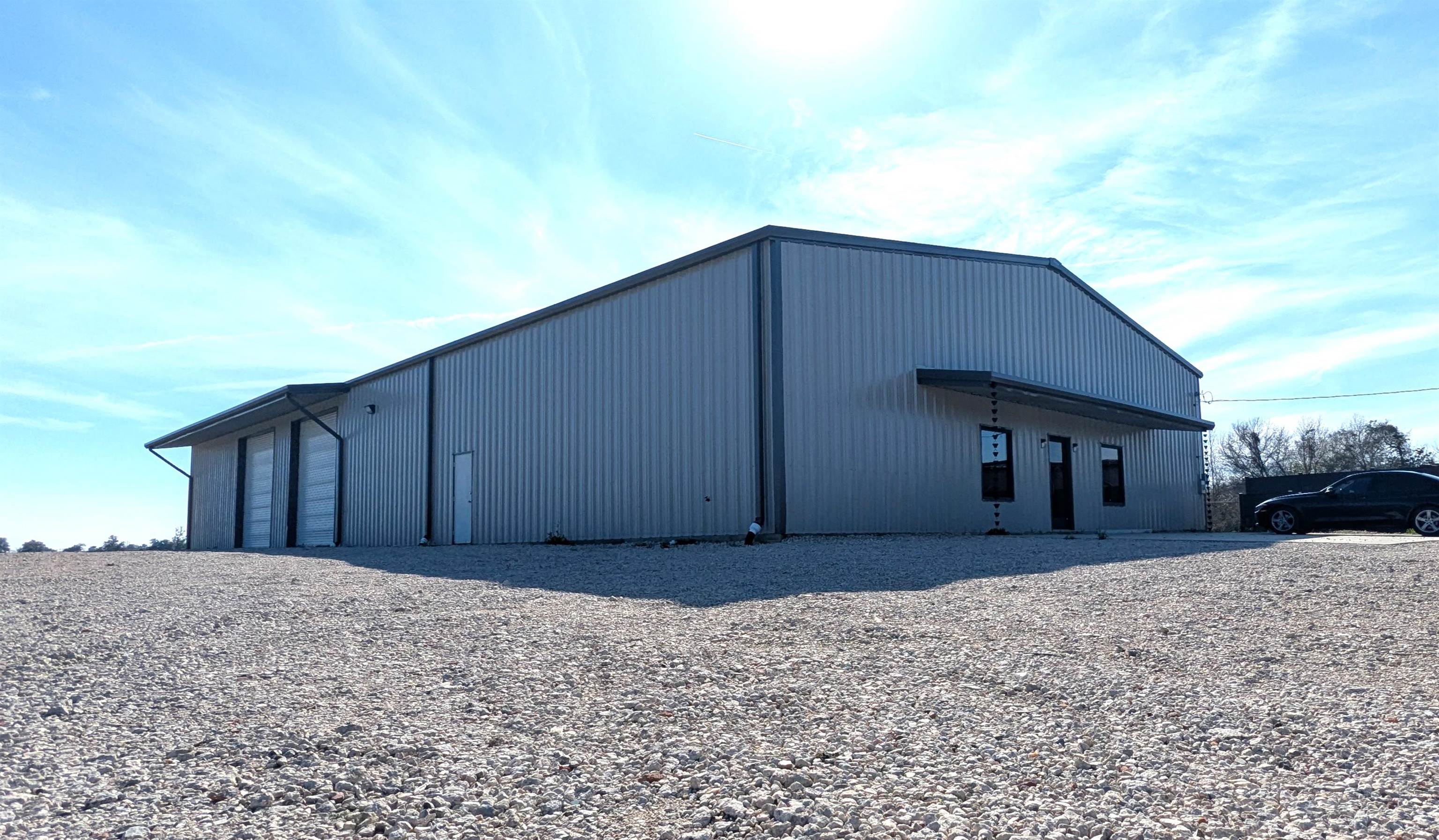 7245 FM 1006 — photo