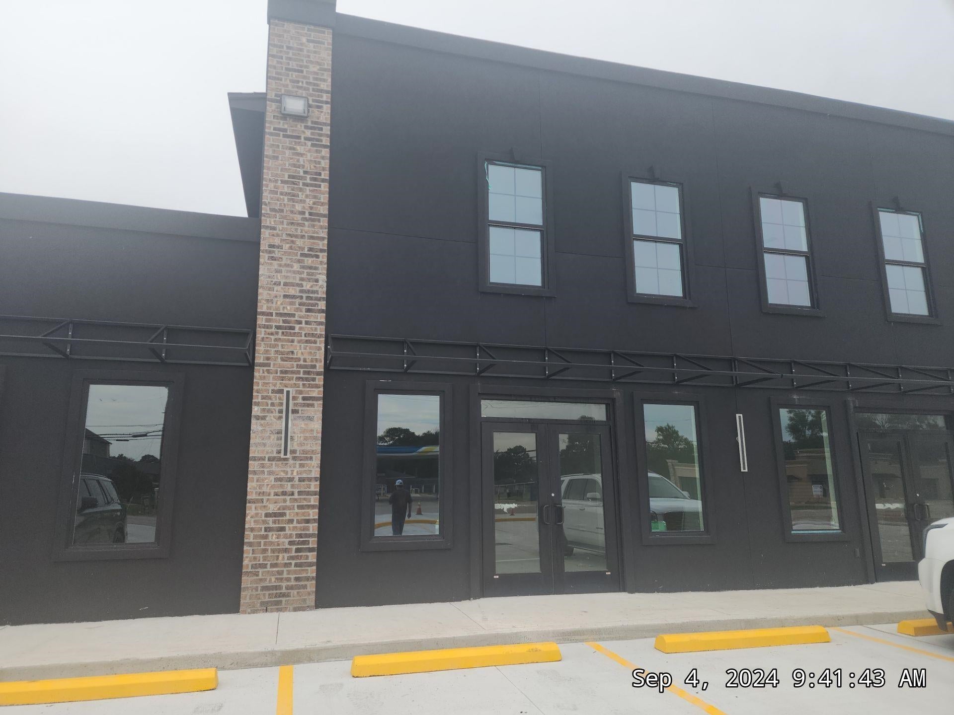 3003 Nederland Ave — photo