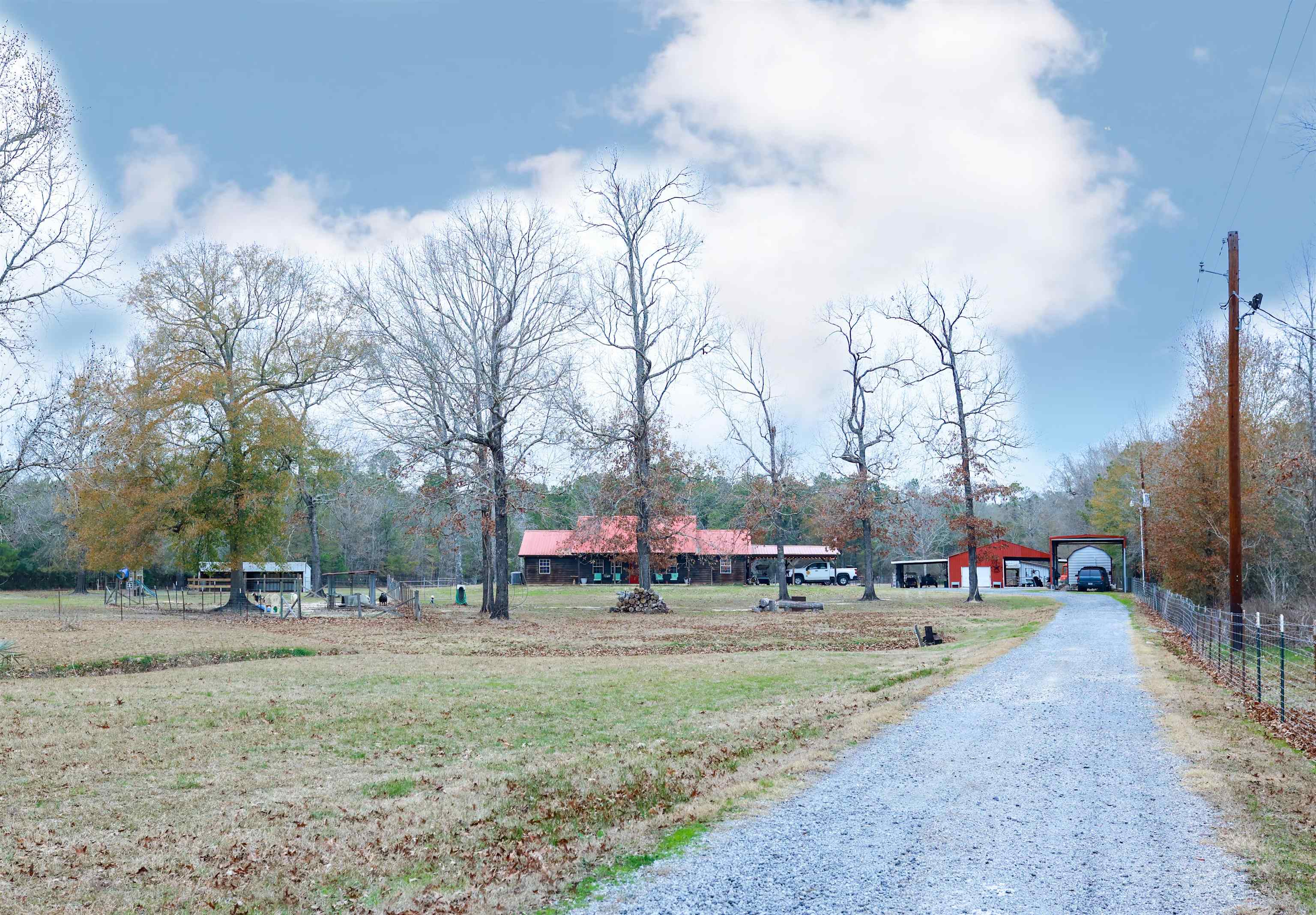 9861 FM 1442 — photo