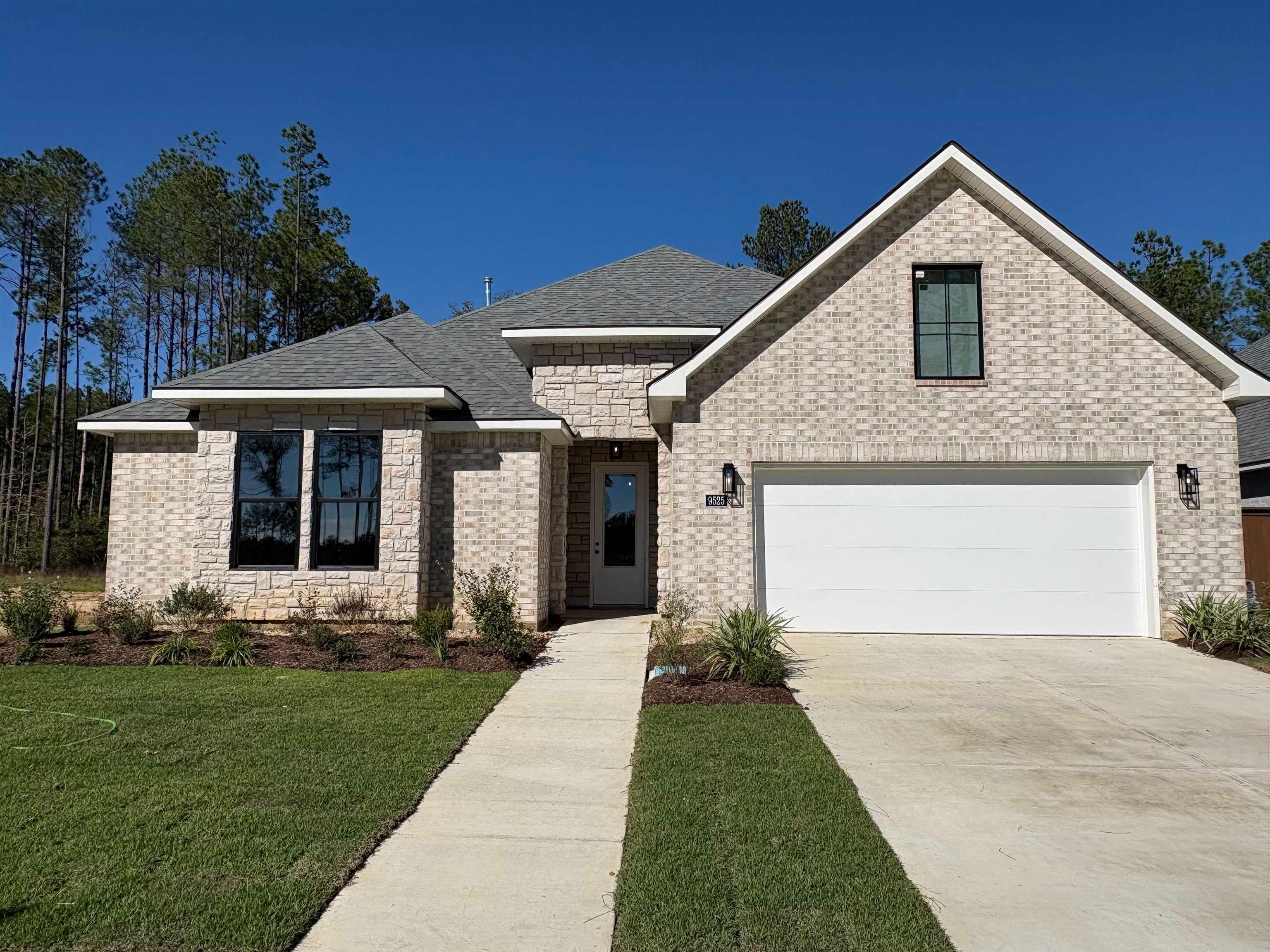 9525 Persimmon Place — photo