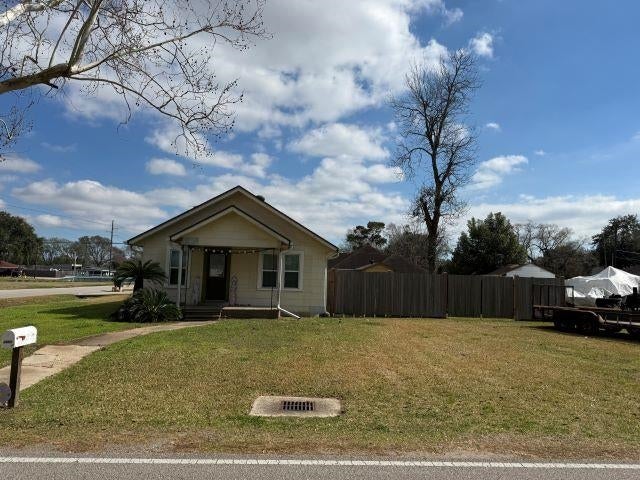2401 8th Street — photo