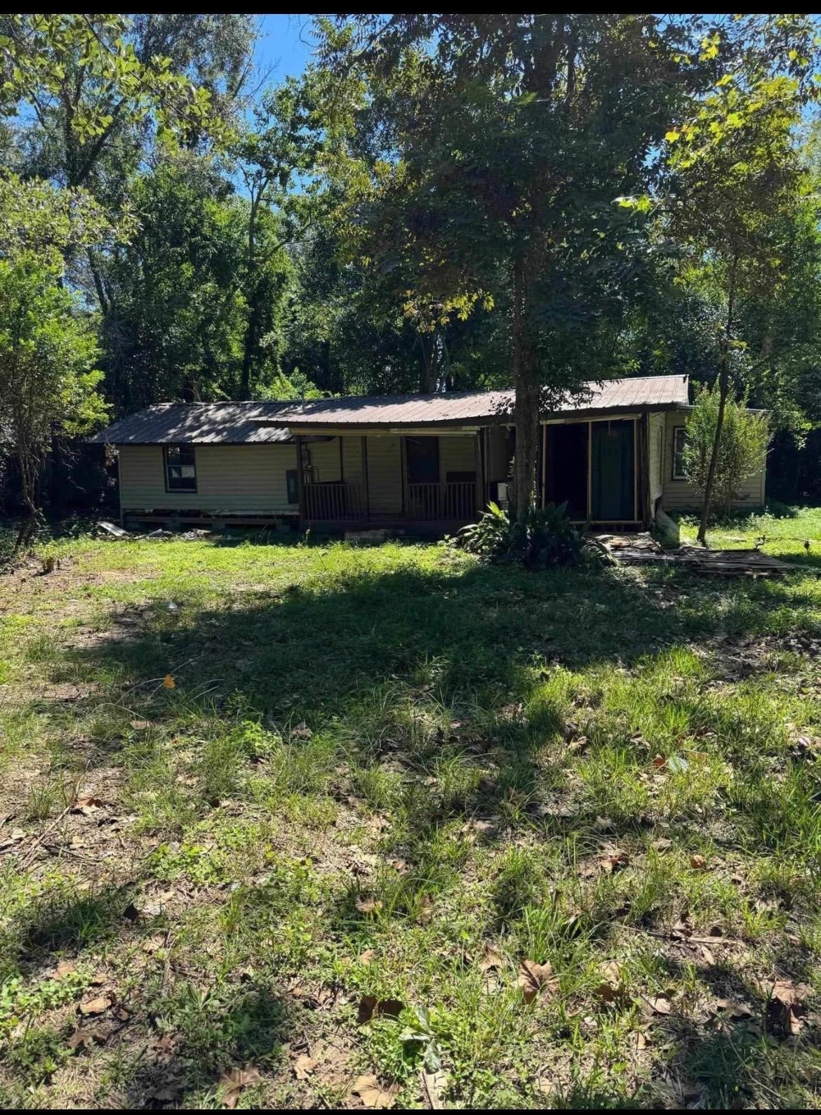 712 Black Street — photo