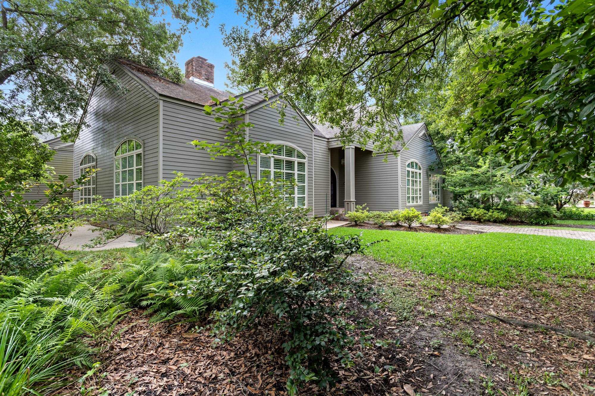1315 Audubon Pl — photo